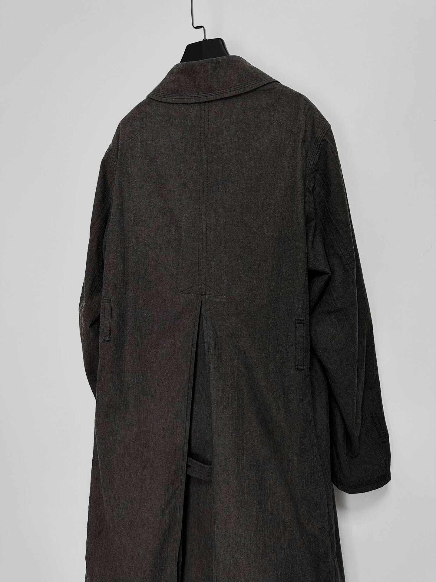 Arts&Science Double-Breasted Cotton Coat — label