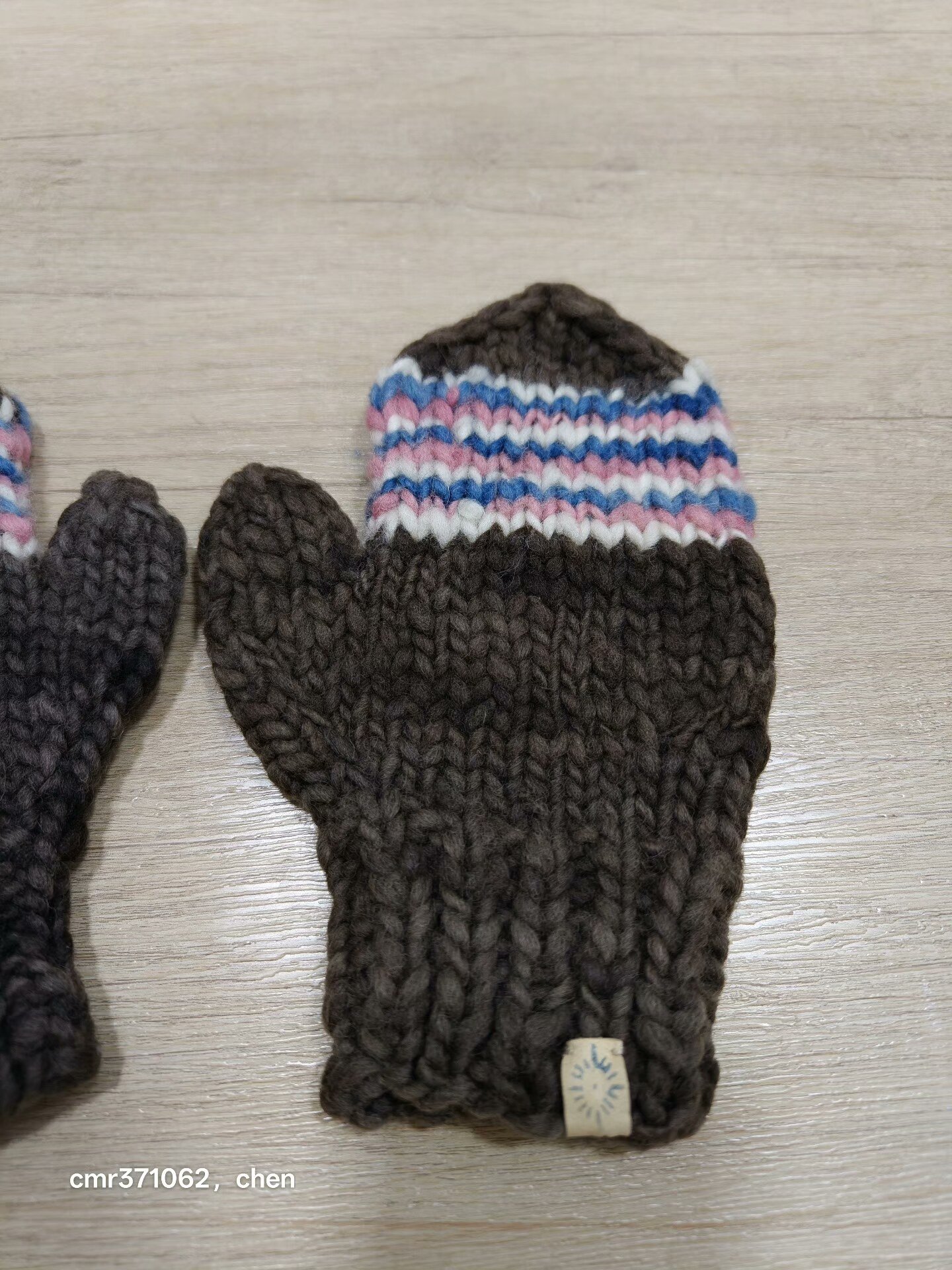 VISVIM 11AW Blanket Knit Mittens — back