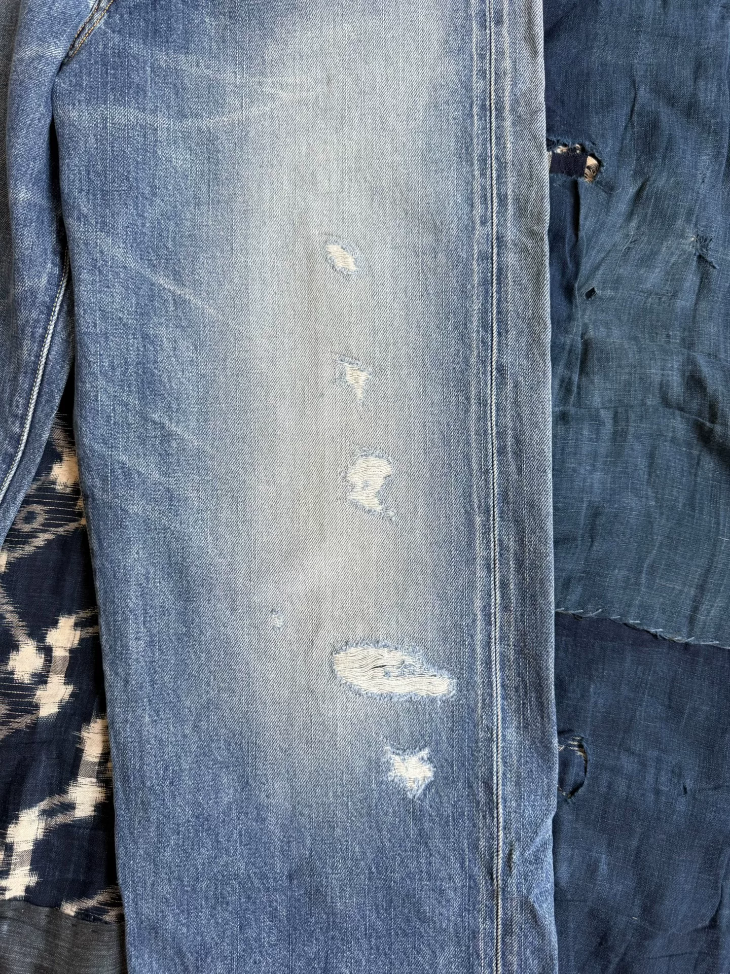 VISVIM 25AW SOCIAL SCULPTURE 01 EX WD DMGD-44 Distressed Jeans — detail
