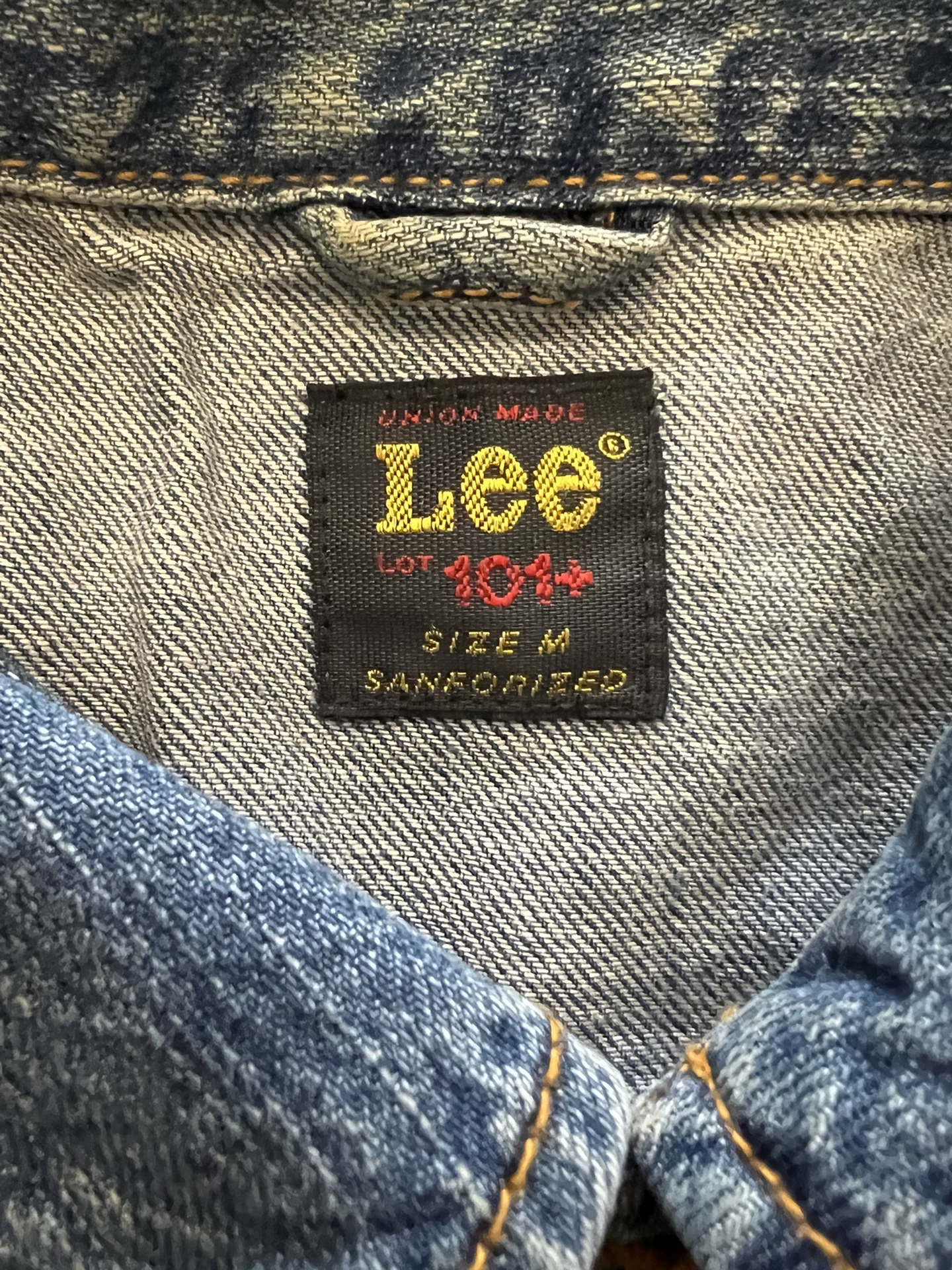 Lee 101 Classic Motorcycle Denim Jacket — label