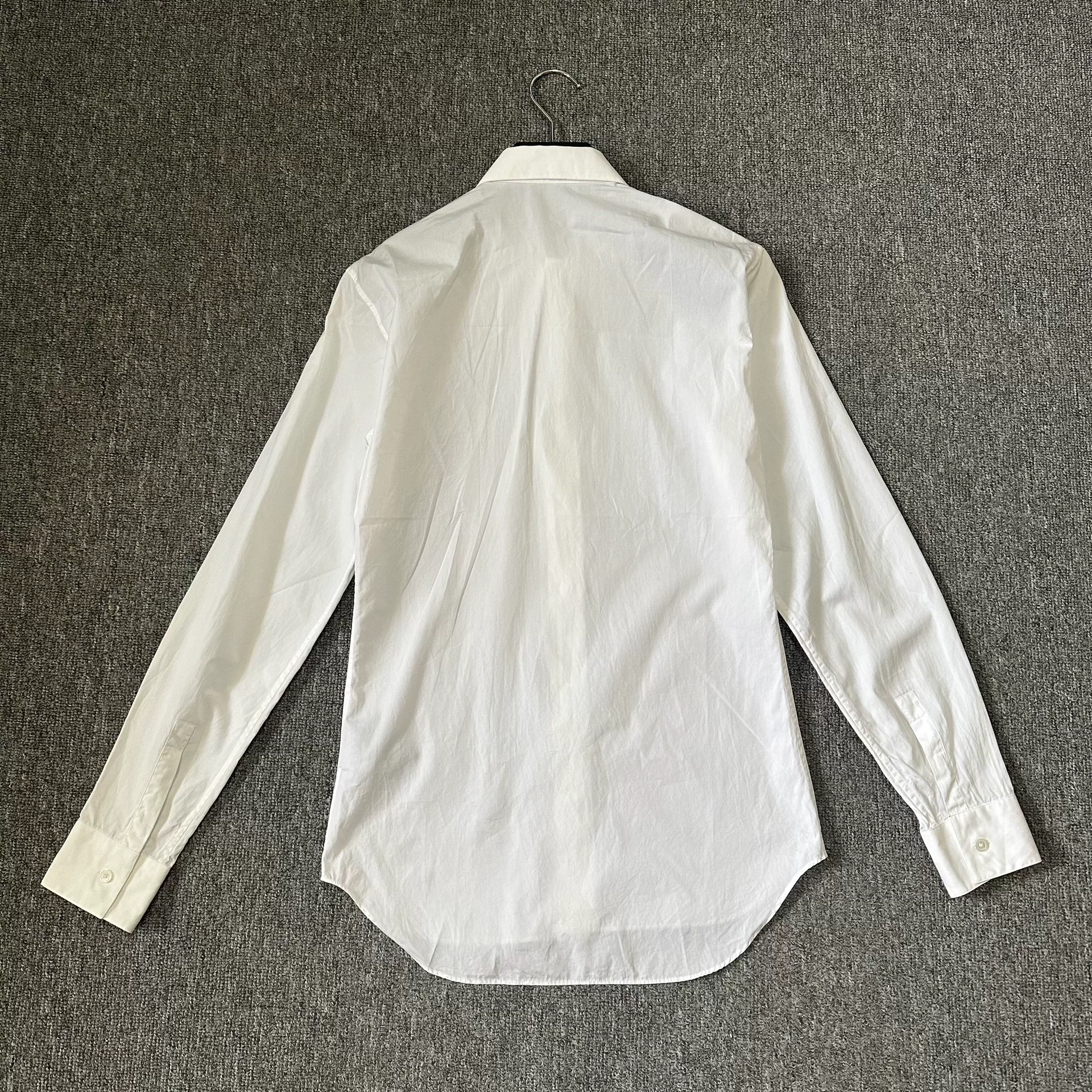 Dior 23SS Logo White Button-Up Shirt — label