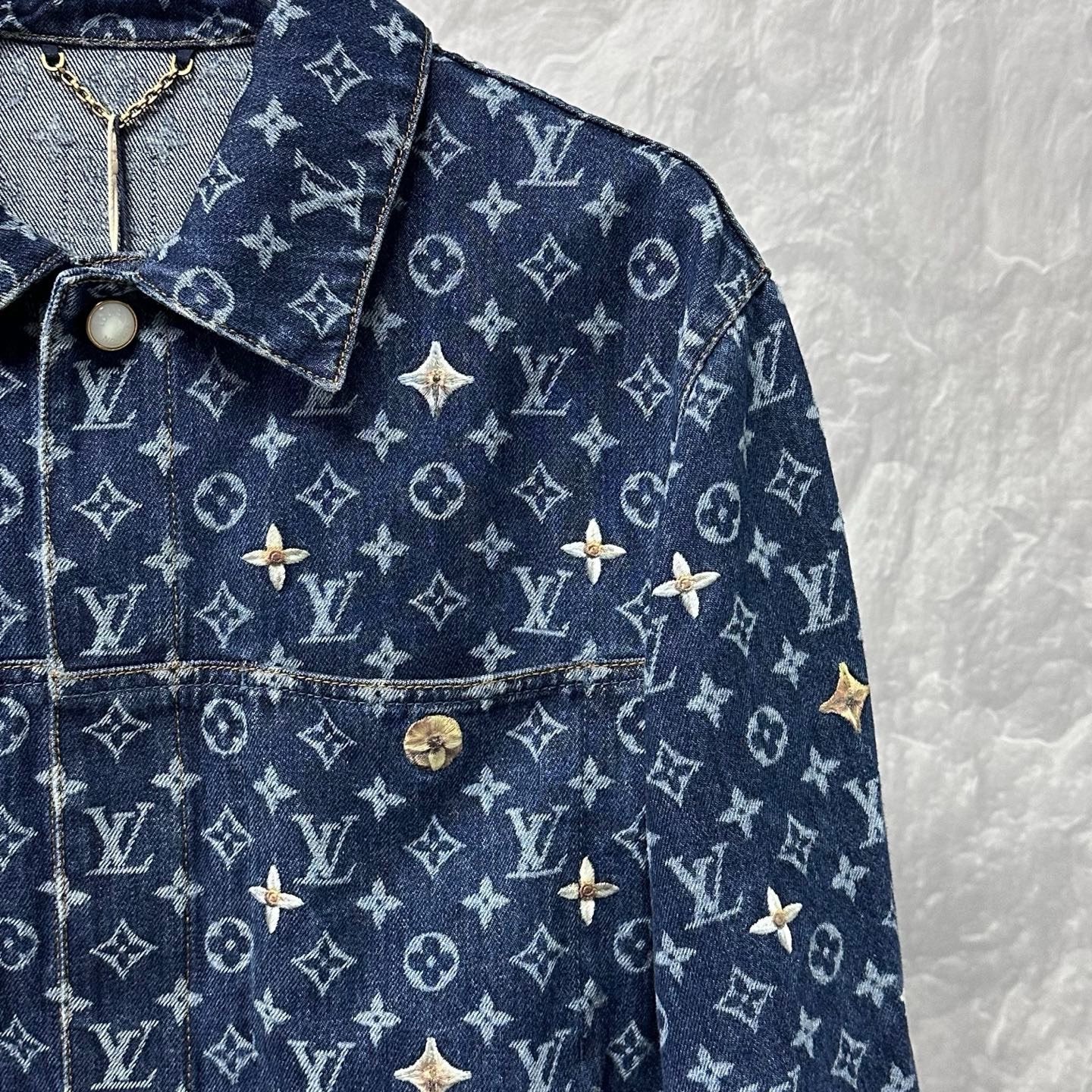 Louis Vuitton FW26 Daisy Embroidery Denim Jacket — detail