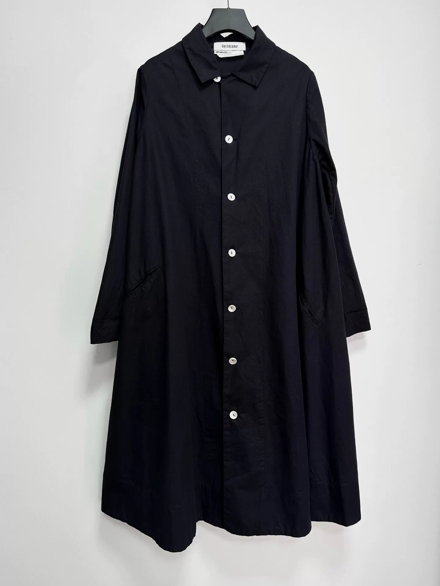 Veritecoeur High-Density Cotton Coat