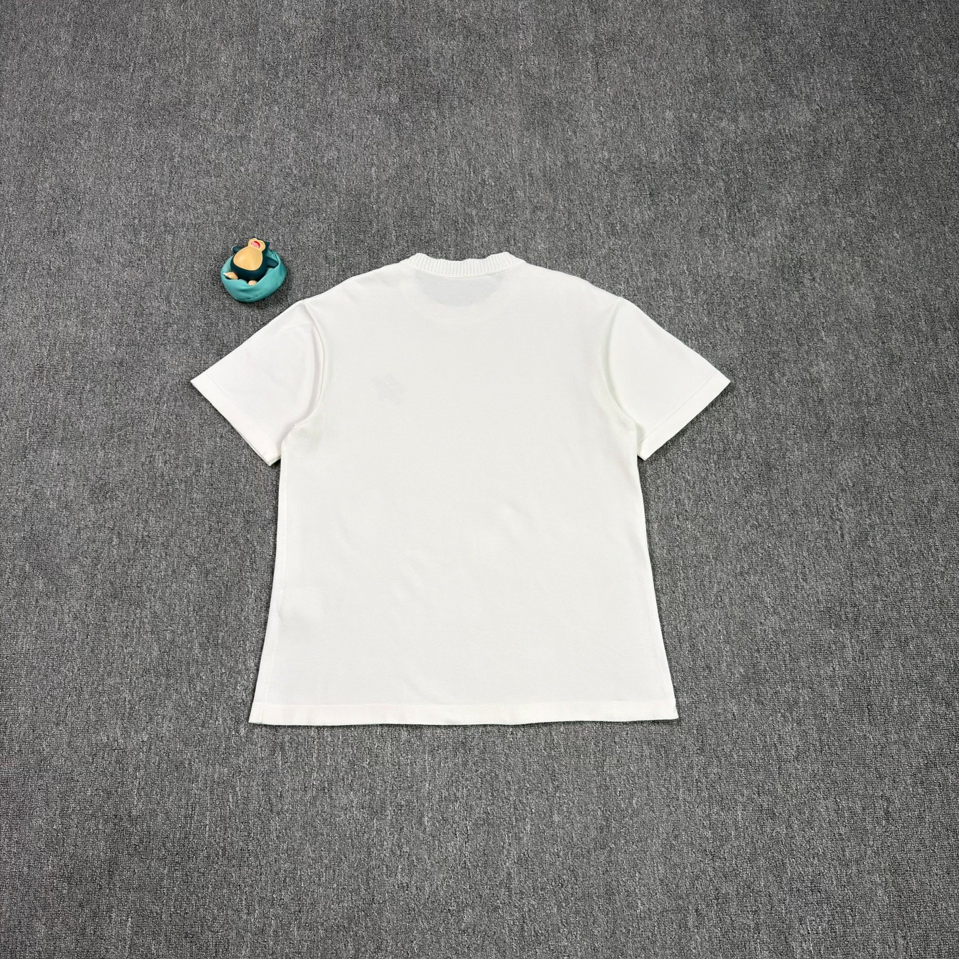 Louis Vuitton White Embroidered Logo T-shirt — front