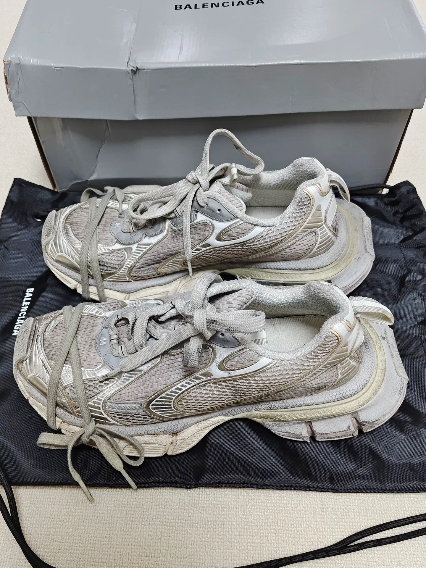 Balenciaga 3XL Low-Top Distressed Sneakers