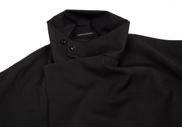 Yohji Yamamoto Oversized Cloak Jacket — detail