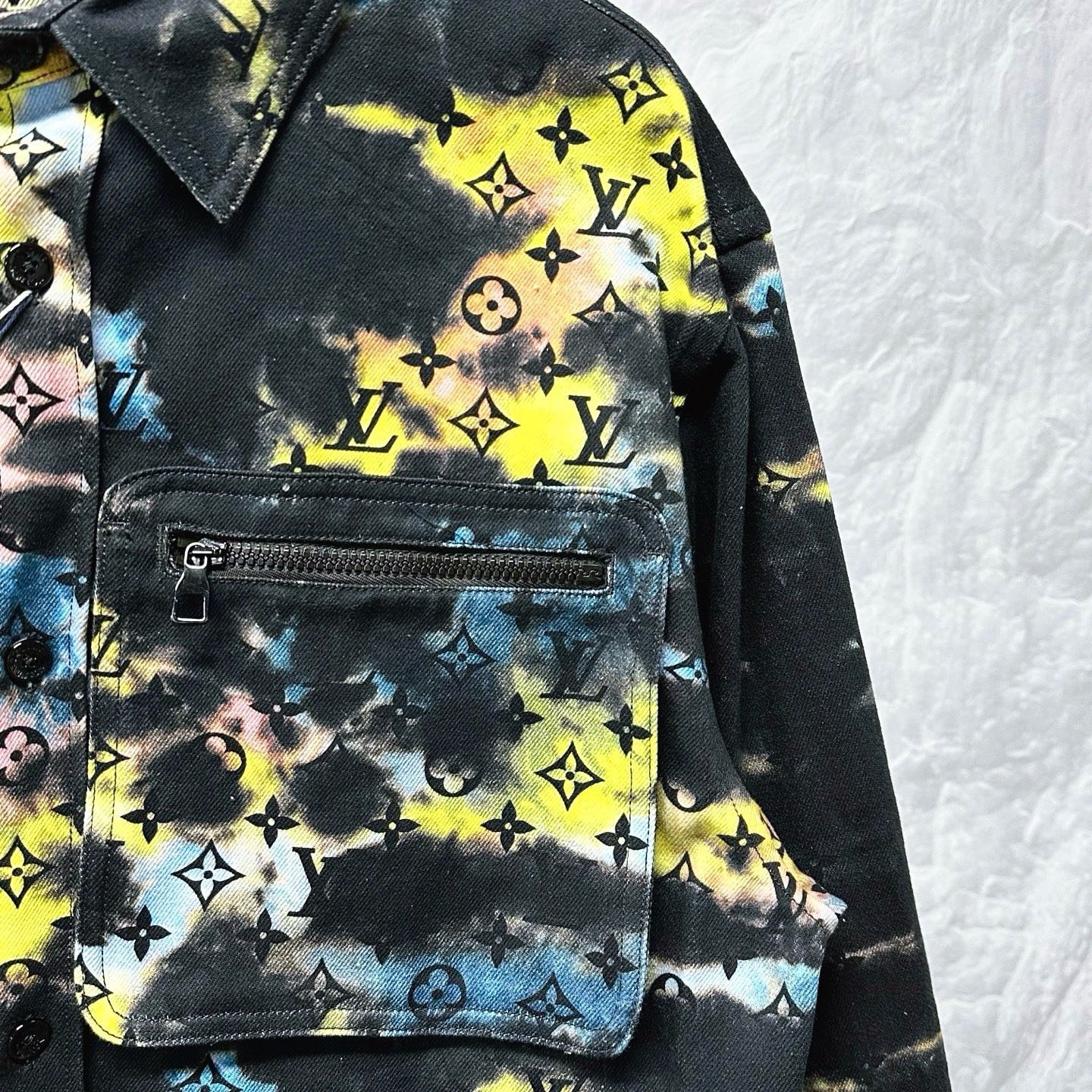 Louis Vuitton Iridescent Laser Monogram Jacket — detail