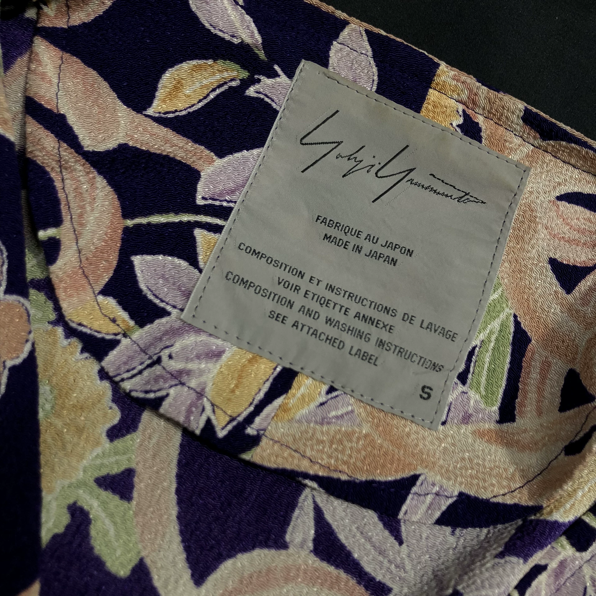 Yohji Yamamoto 94AW Yuzen-Dye Runway Top — label