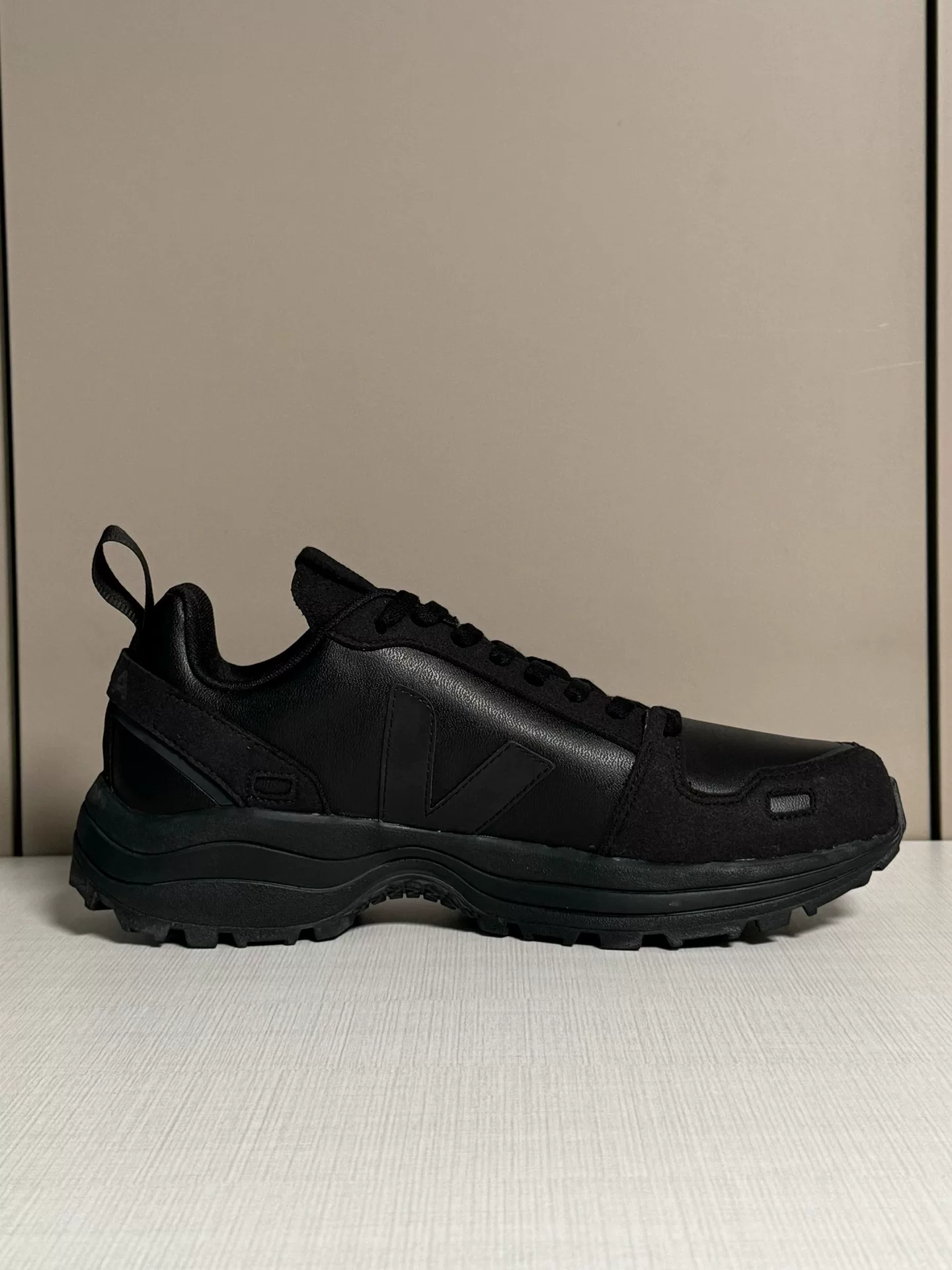 VEJA x RICK OWENS Black Sneakers — label