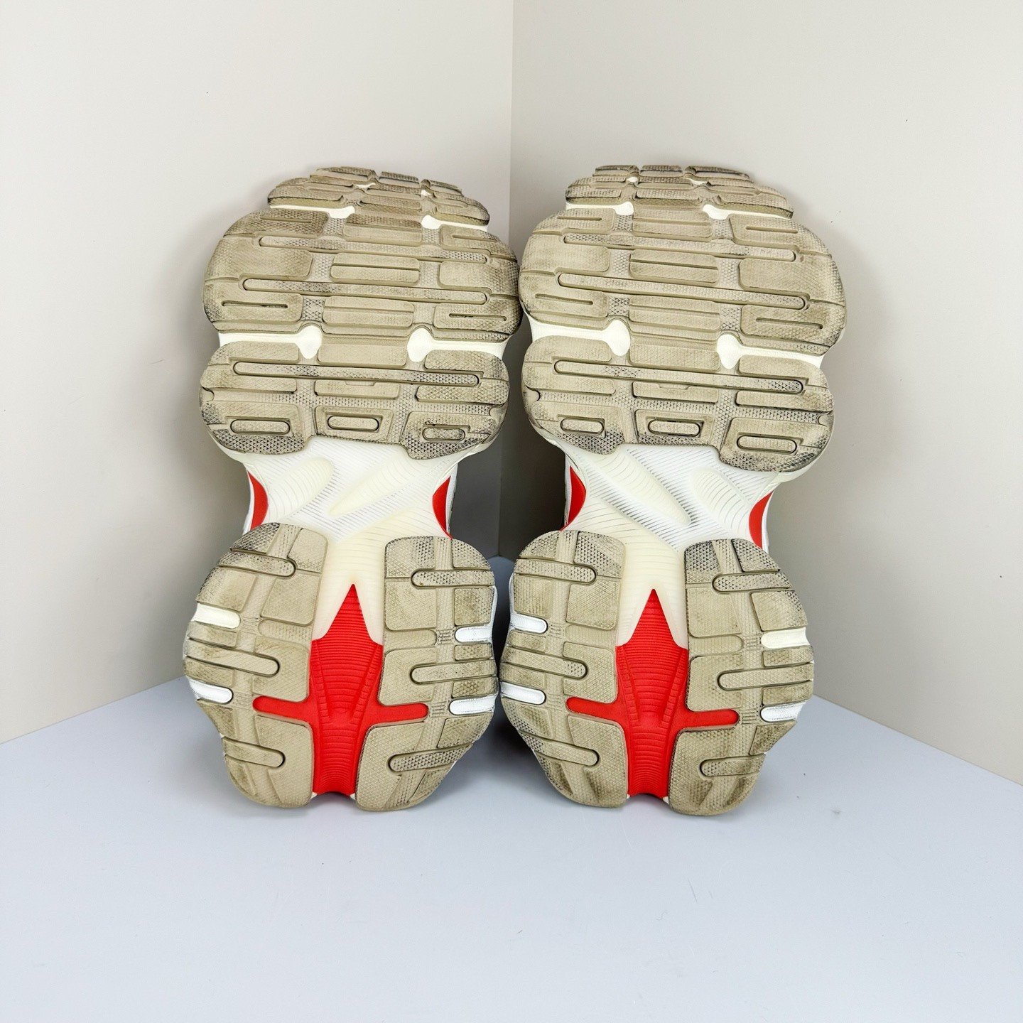 Balenciaga Cargo White Red Distressed Dad Shoes — label