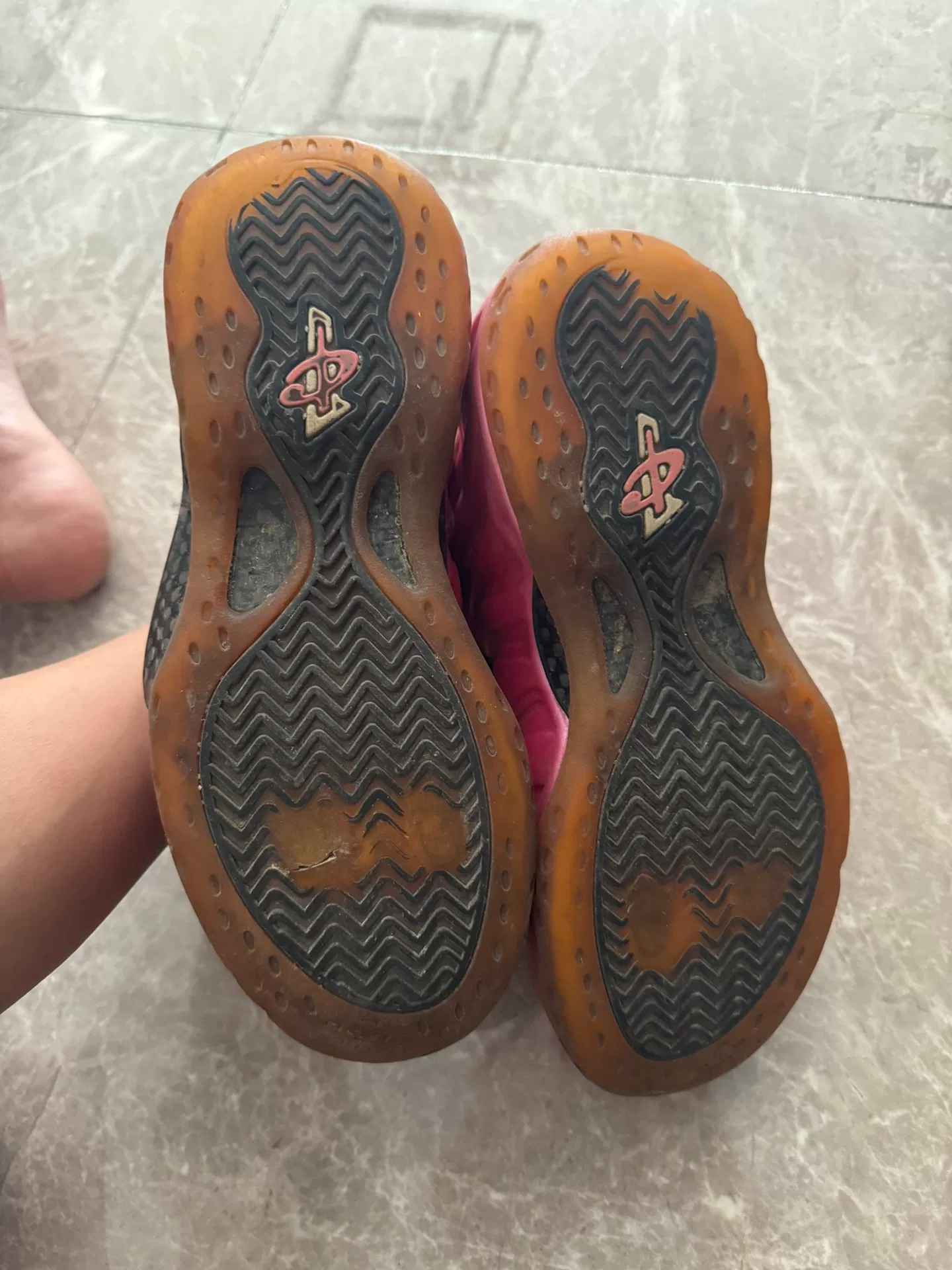 Nike Pink Foamposite Original Size 41 — label
