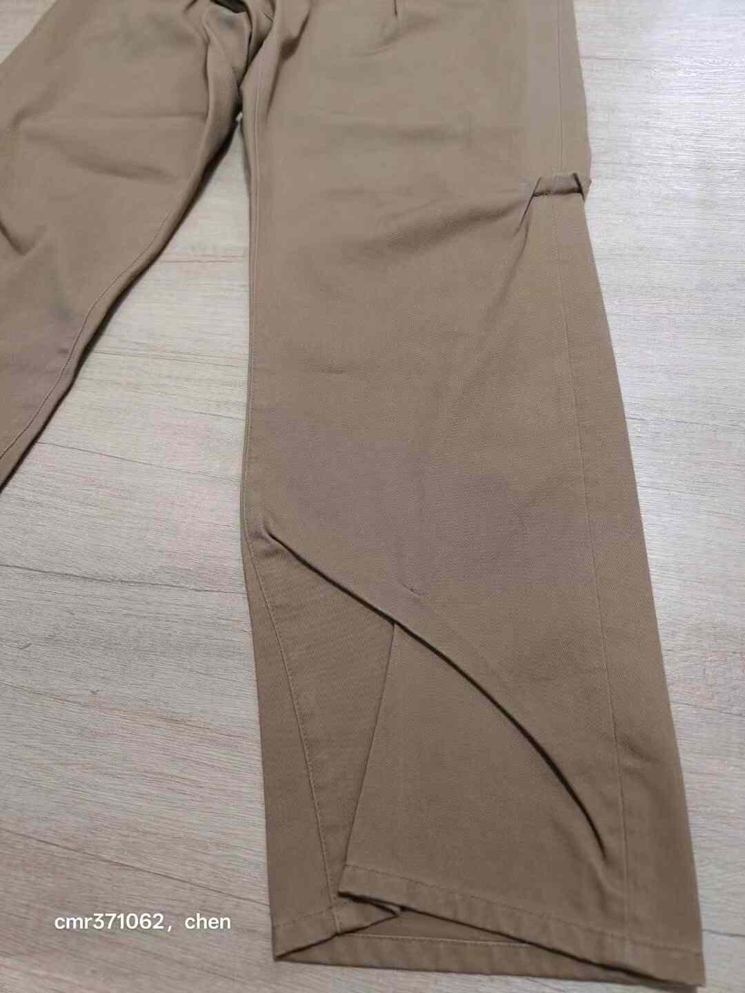 visvim 18AW Muir Pleated Pants — label