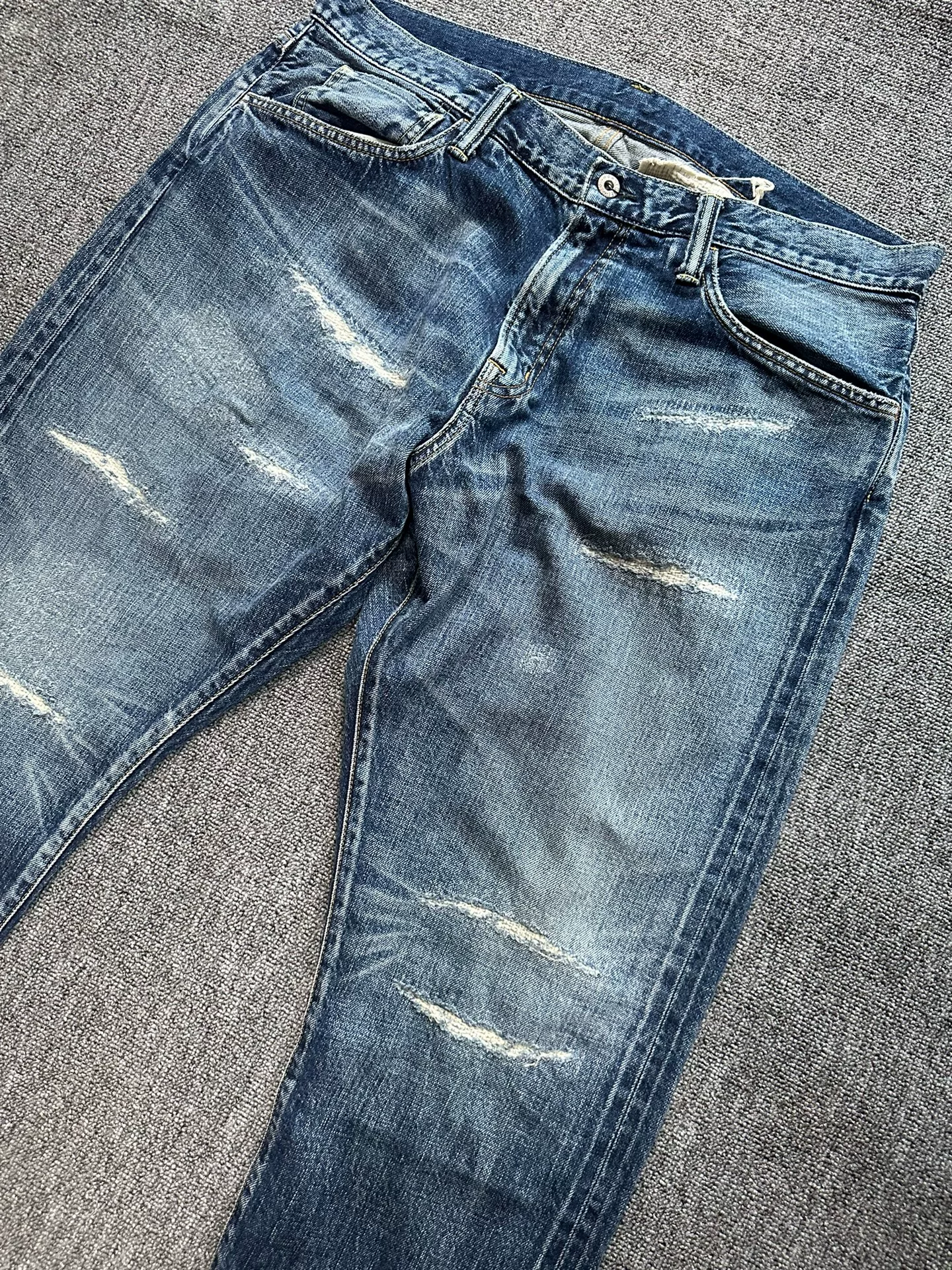 Hiroshi Fujiwara Fragment Design Jeans — detail