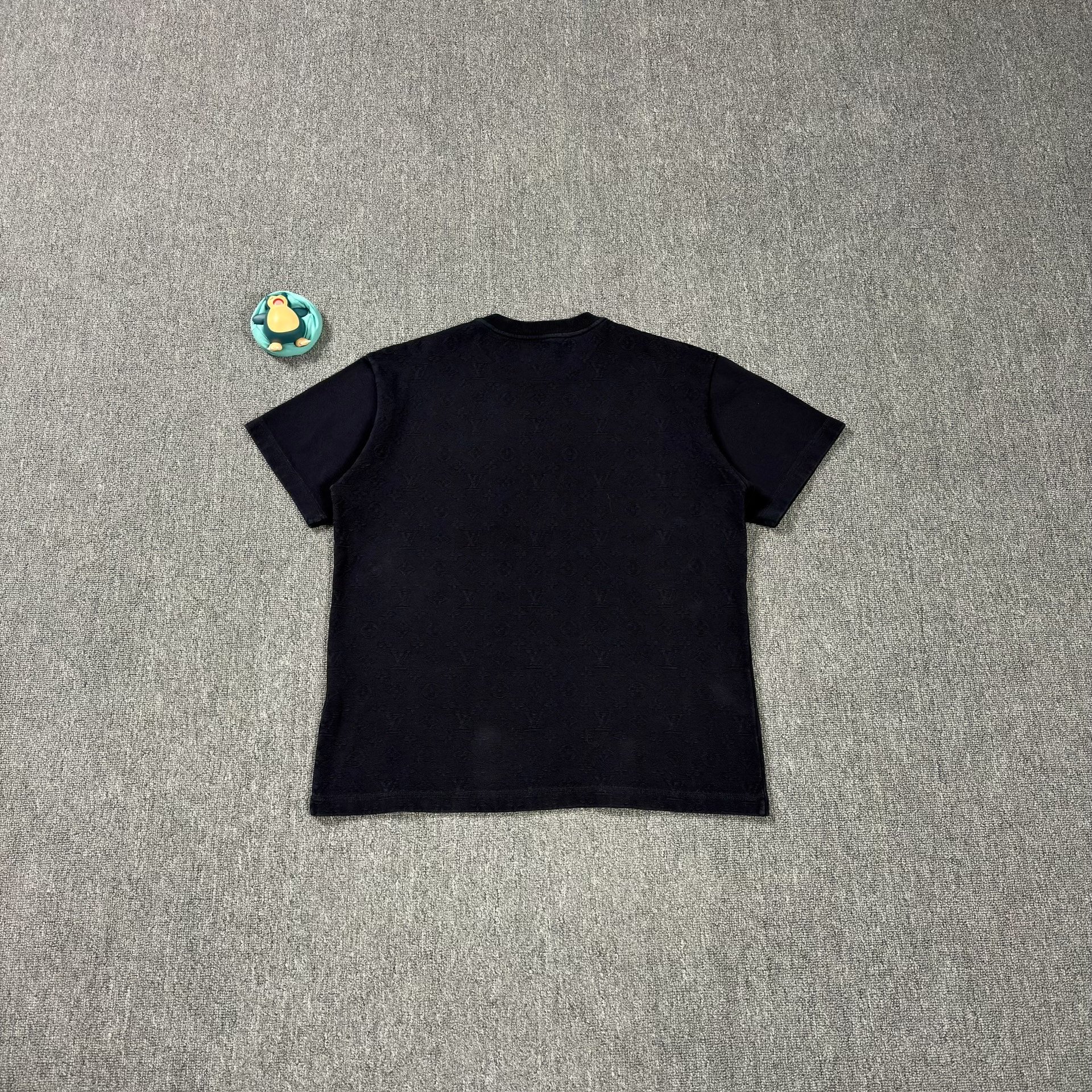 Louis Vuitton Chest Pocket Short-Sleeve T-Shirt — front