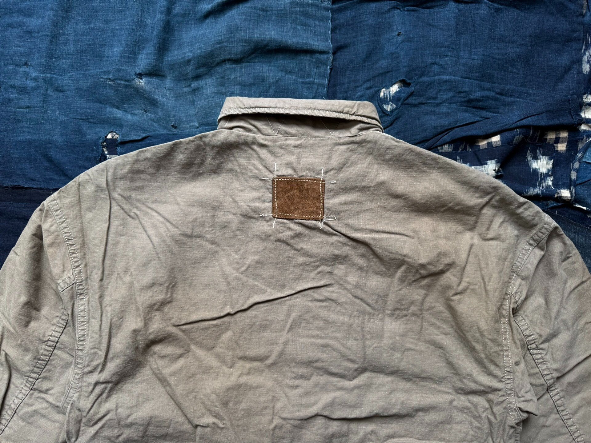 MADNESS REGENERATED N-4 DECK JACKET — label