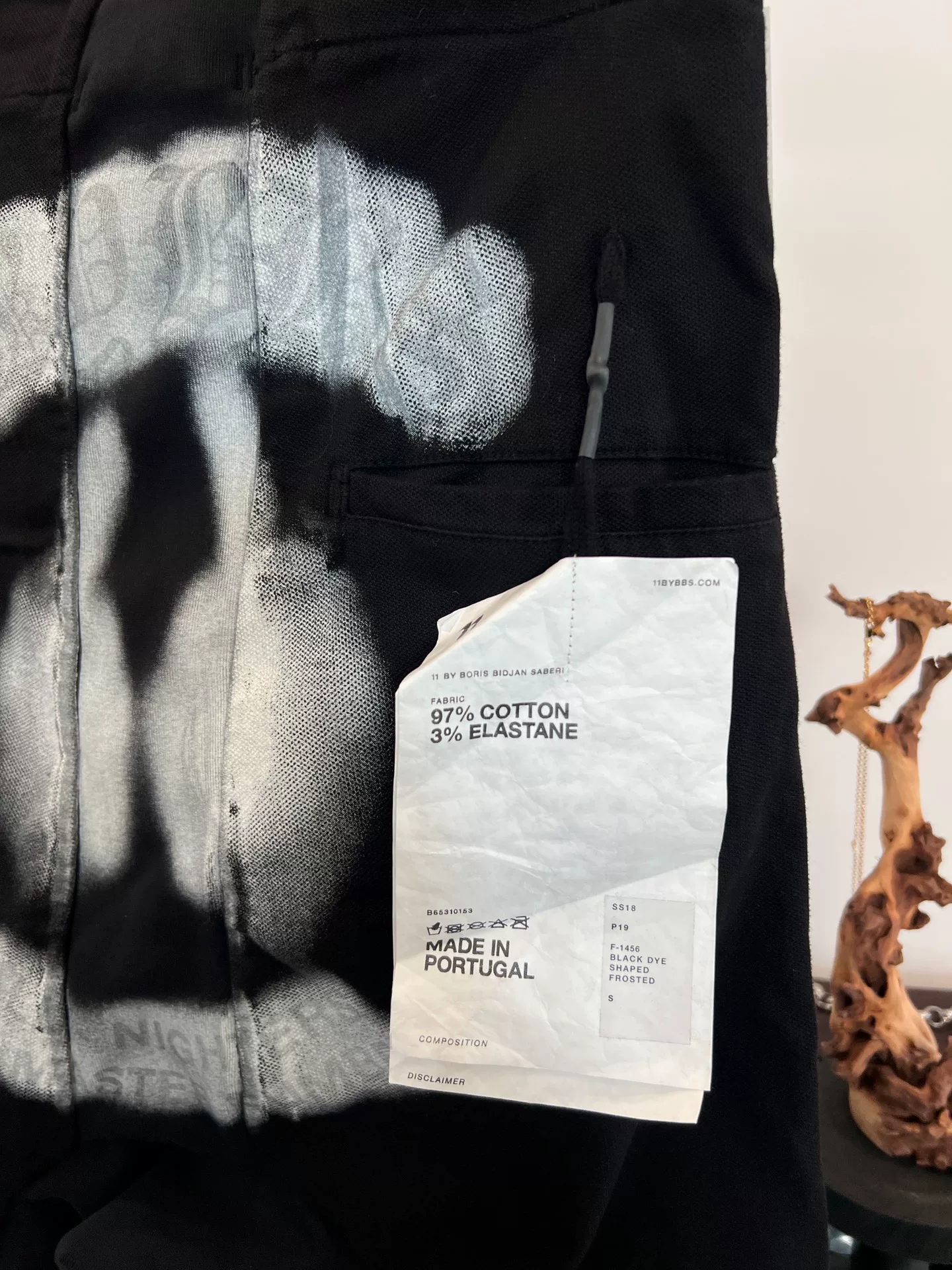 Boris Bidjan Saberi Ink-Splatter Drop-Crotch Pants — label