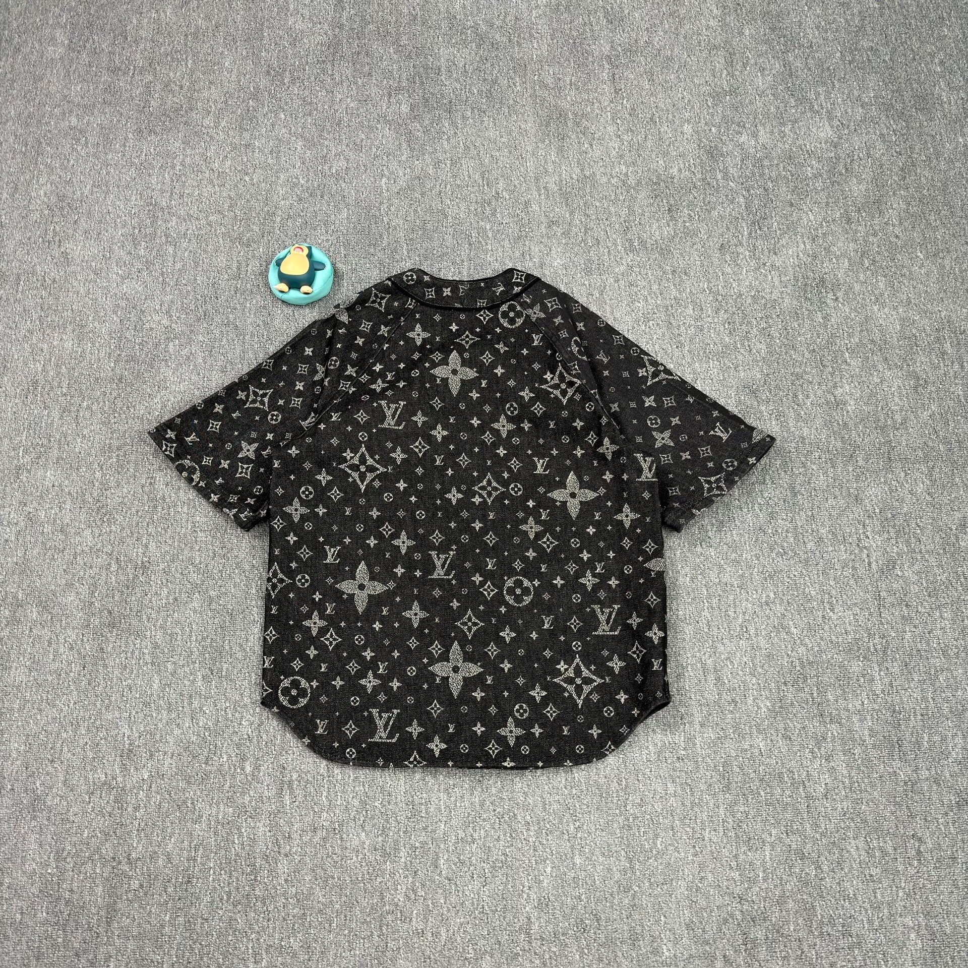 Louis Vuitton Monogram Black Short-Sleeve Shirt — front