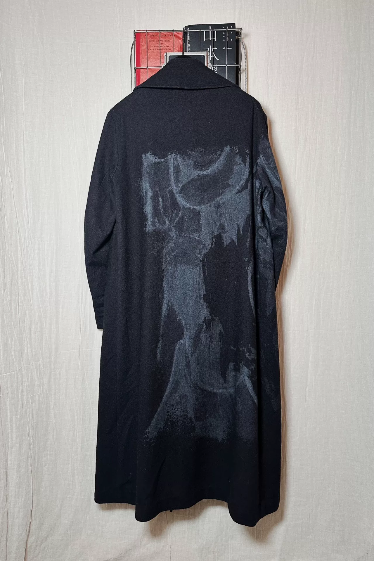Yohji Yamamoto 19AW Graffiti Shawl Coat — label