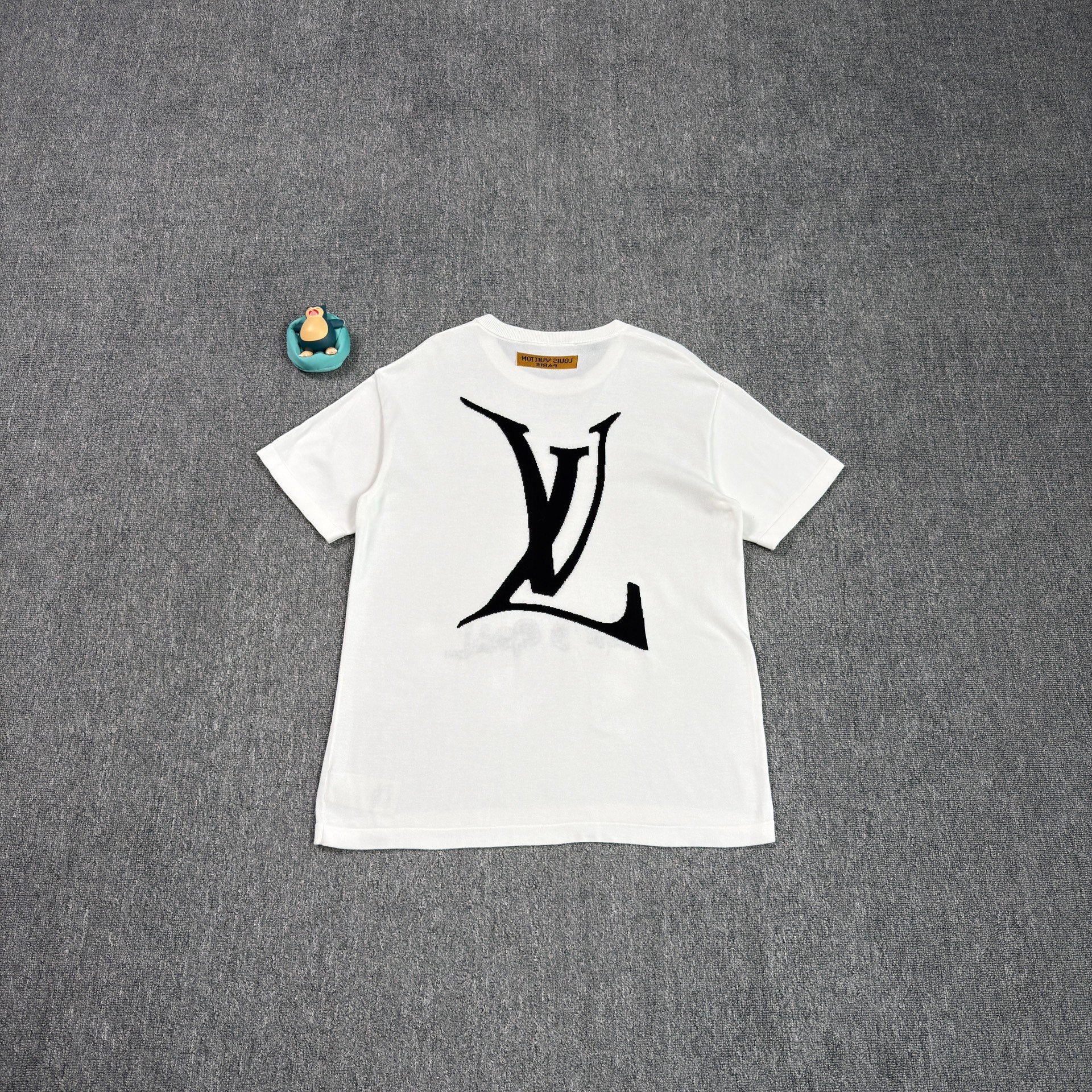 Louis Vuitton White Short-Sleeve T-Shirt — front