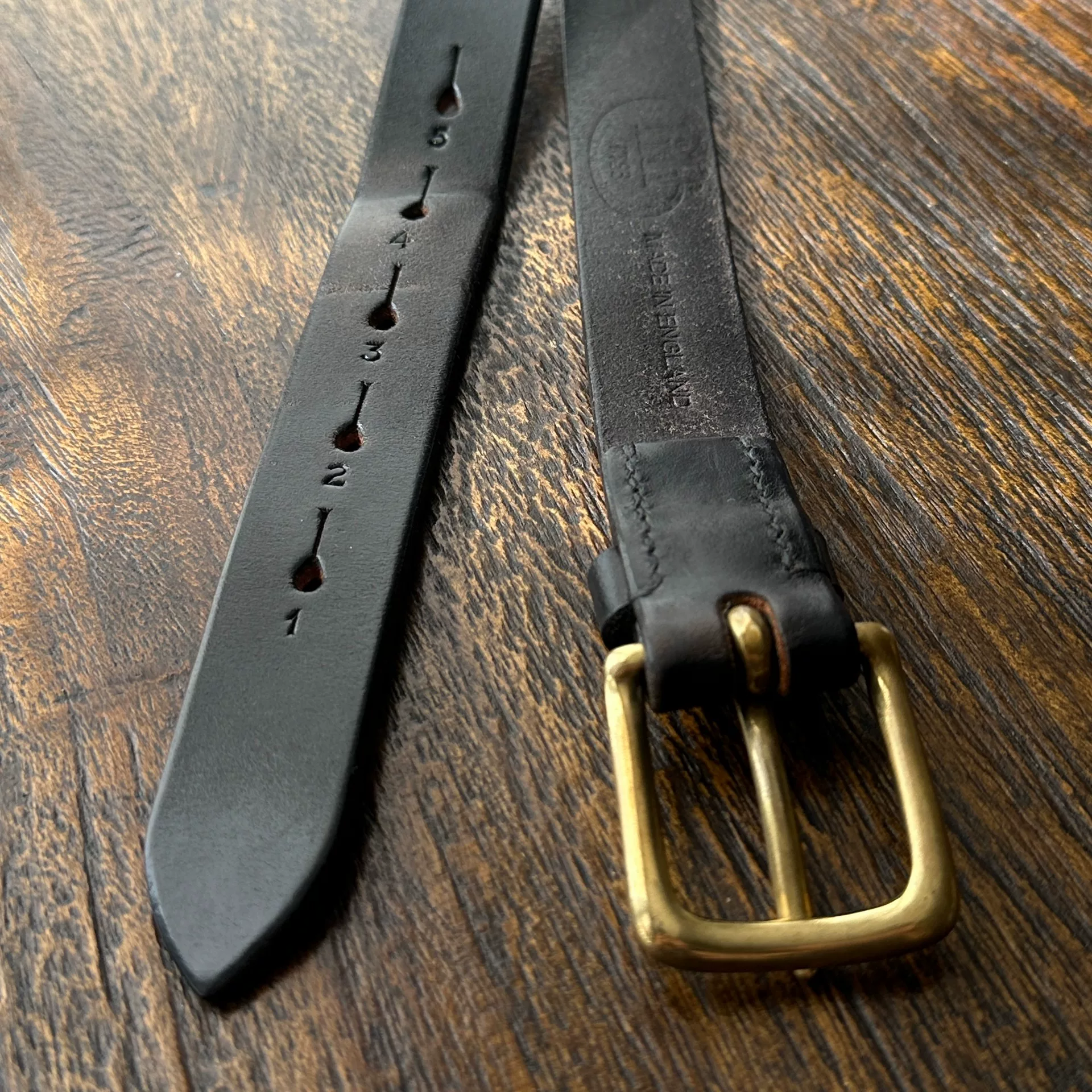 Jabez Cliff UK Made Leather Belt — label