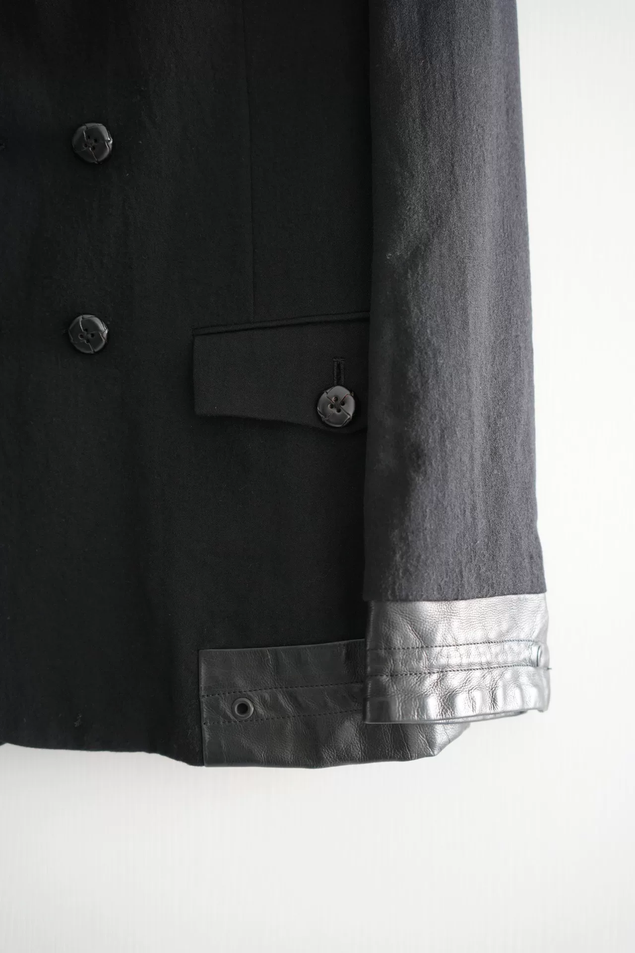 Yohji Yamamoto 08AW Double-Breasted Blazer — detail