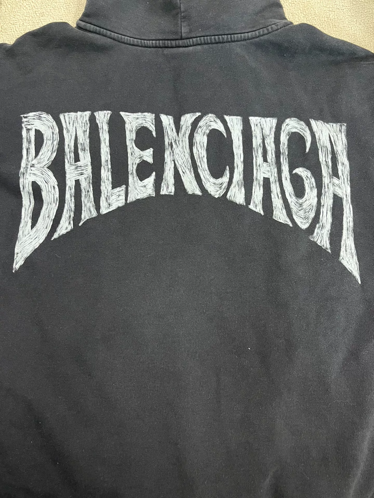 Balenciaga Letter Print Hoodie — detail