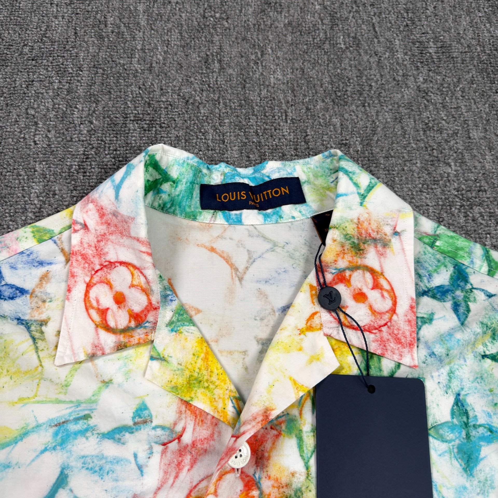LV Crayon Print Short-Sleeve Shirt — detail
