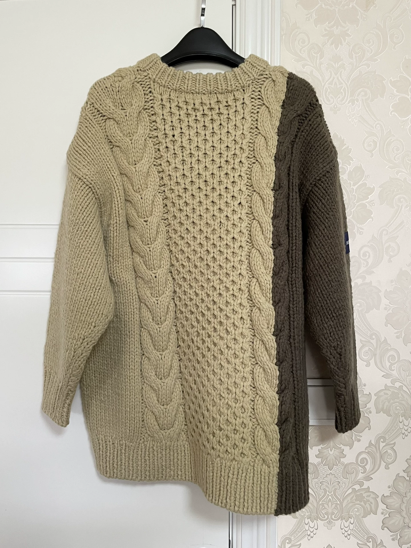 Descendant Aran Wool Knit 19FW — front