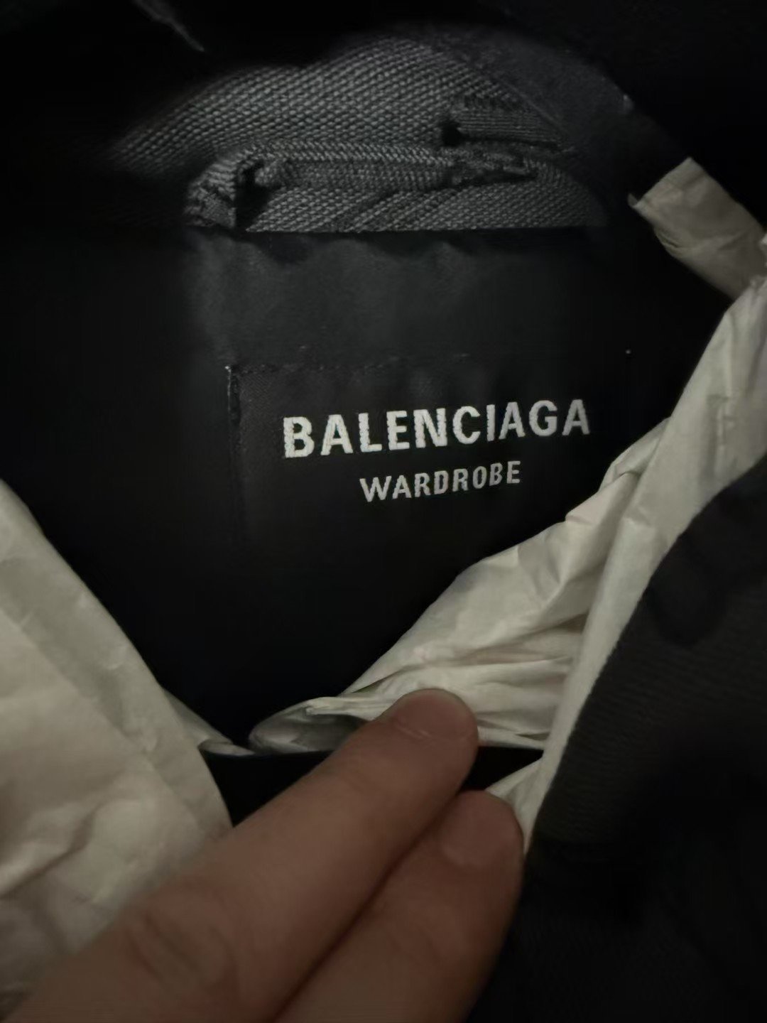 Balenciaga All-Over Print Lock Closure Puffer — detail