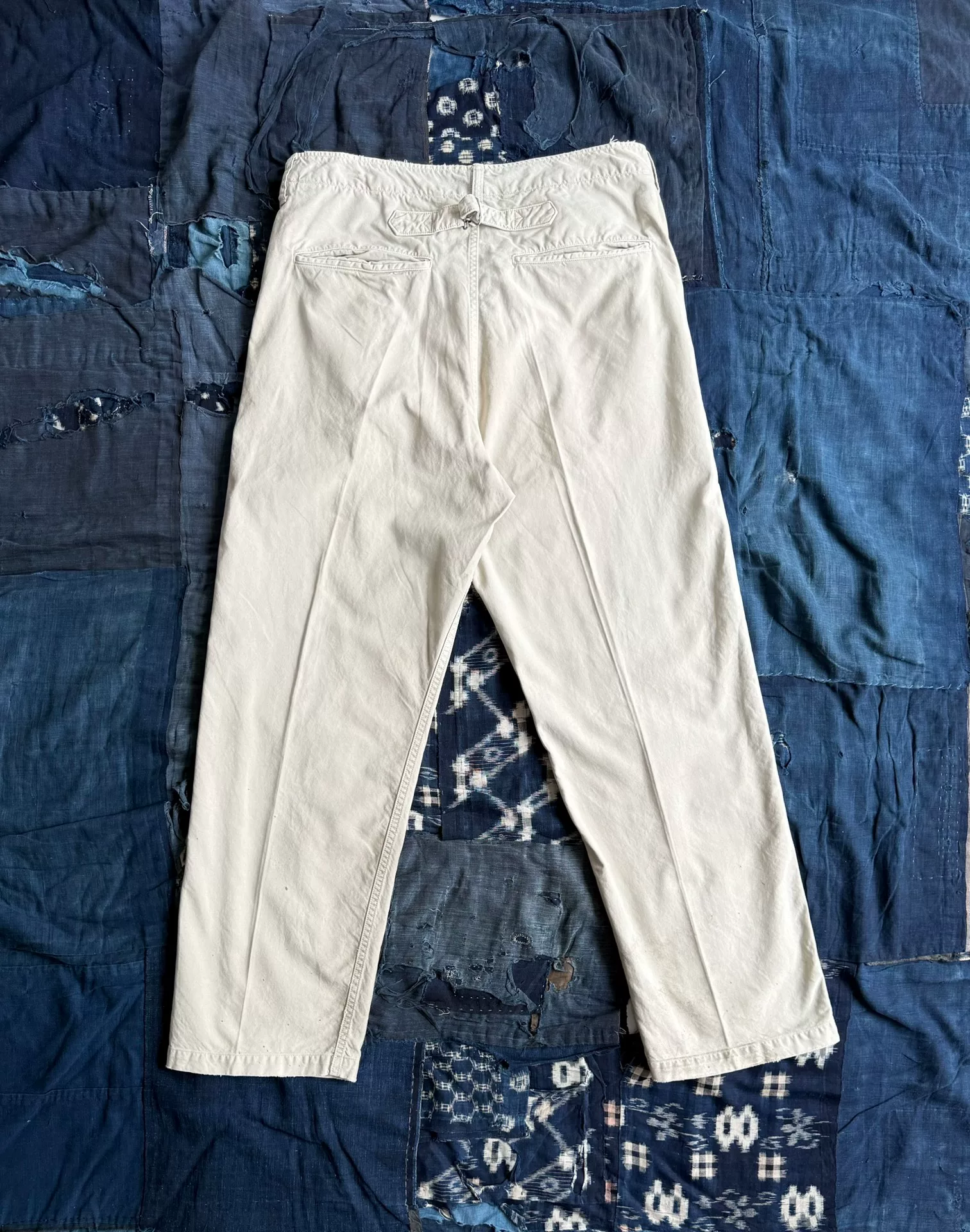 VISVIM 25AW CRASH CHINO PANTS — front