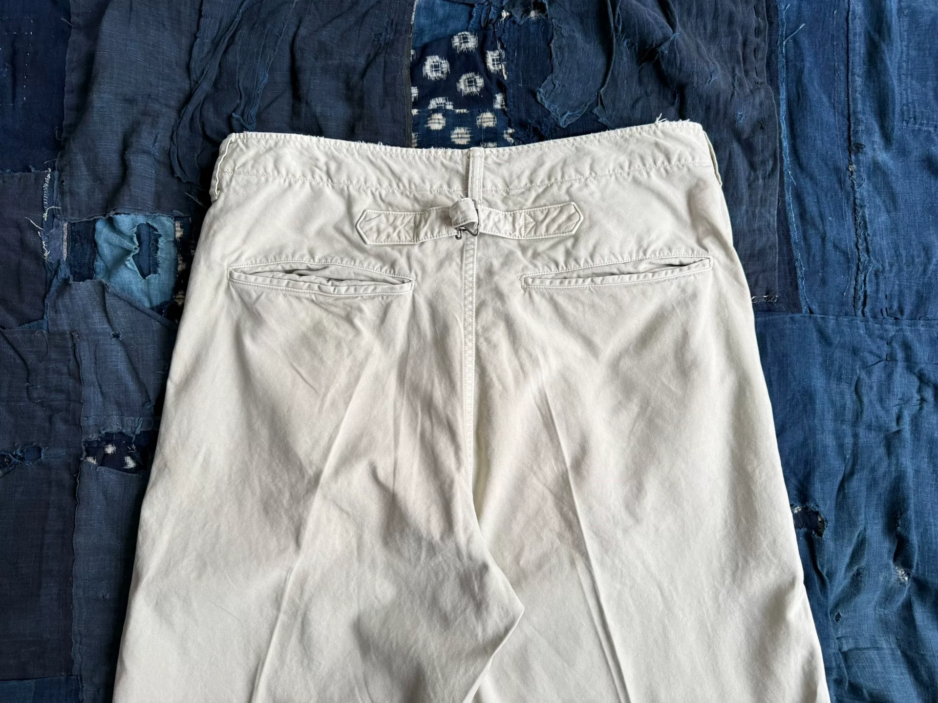 VISVIM 25AW CRASH CHINO PANTS — back