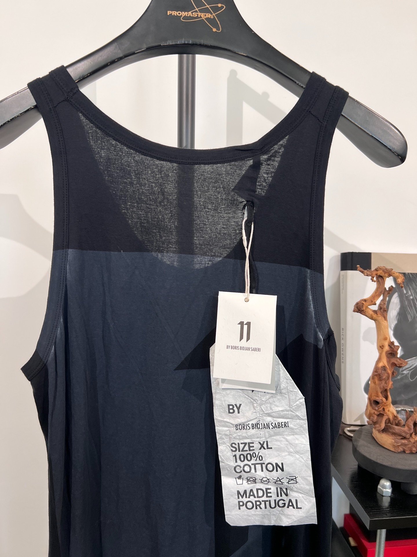 Boris Bidjan Saberi 11by BBS T1 Tank Top — detail