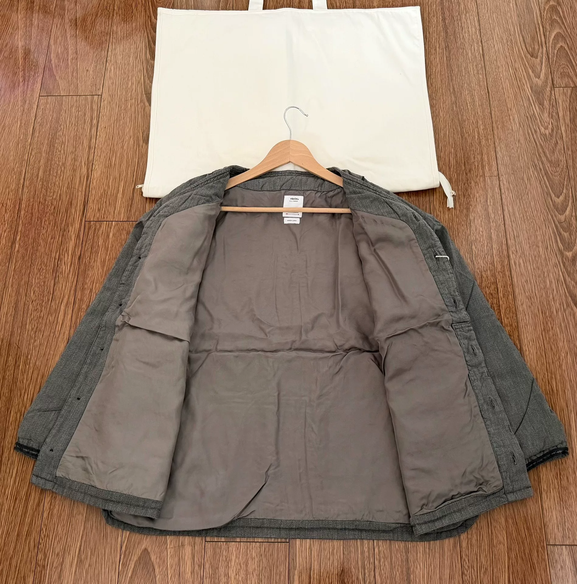 VISVIM 25SS DUGOUT CHAMBRAY DOWN JACKET — detail