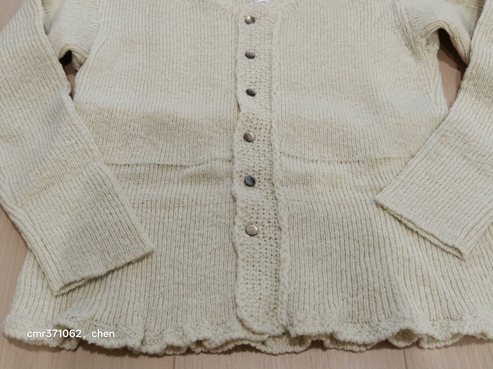 visvim 21AW Short Cardigan Knit — label