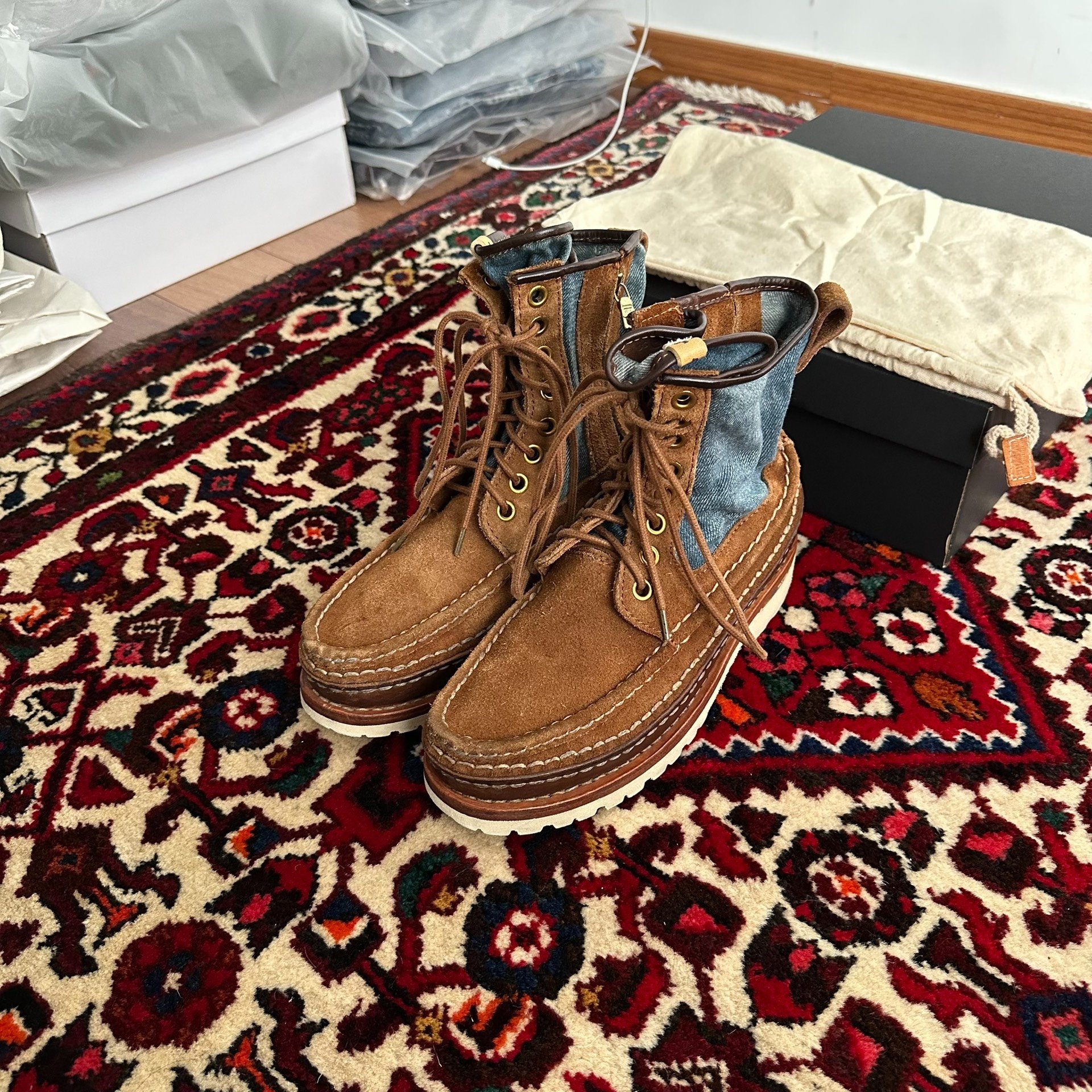 visvim GRIZZLY BOOTS FOLK — detail