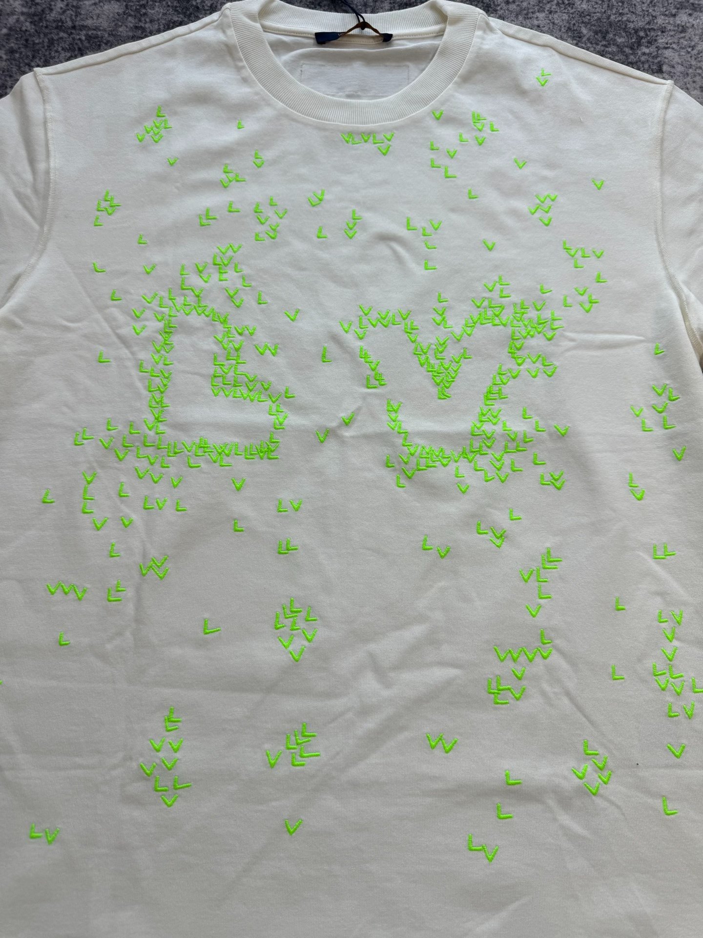 Louis Vuitton Neon Green Airplane Embroidered Tee — label