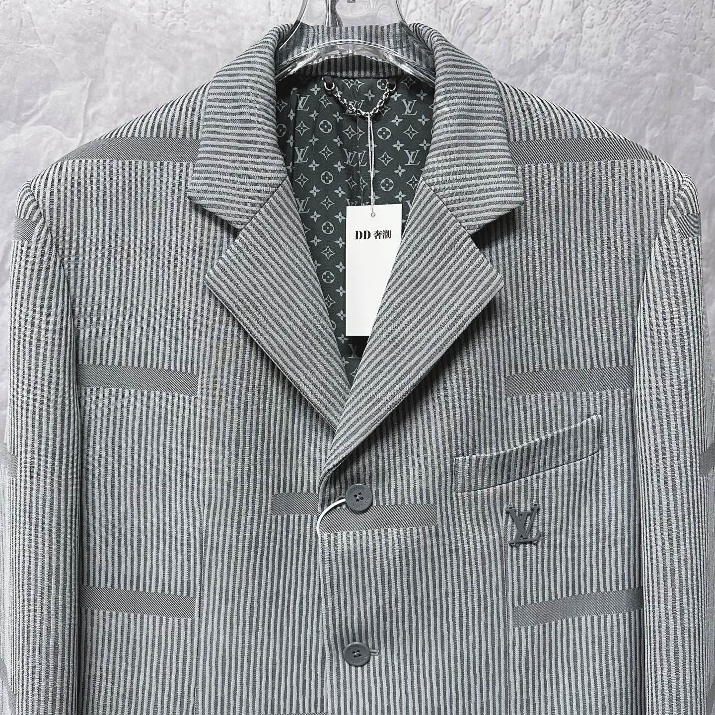 Louis Vuitton SS25 Stripe Logo Wool Blazer — front