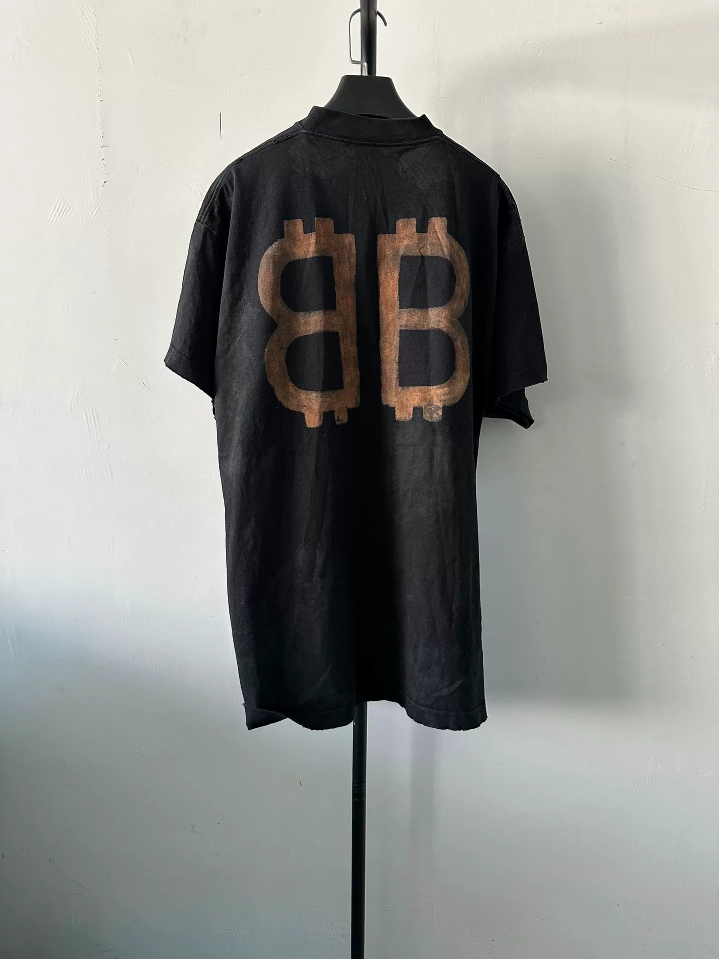 Balenciaga Loose BB Print Crew Neck T-Shirt — front