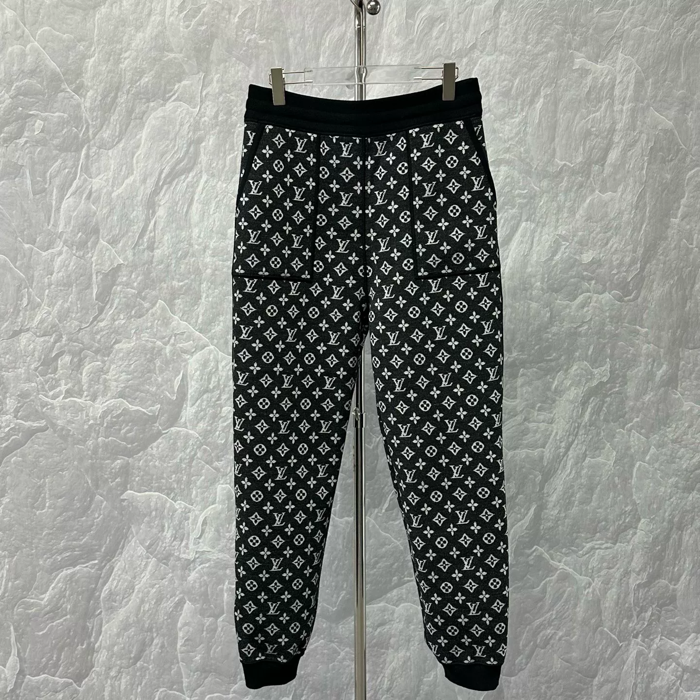 Louis Vuitton Monogram Knit Sweatpants L