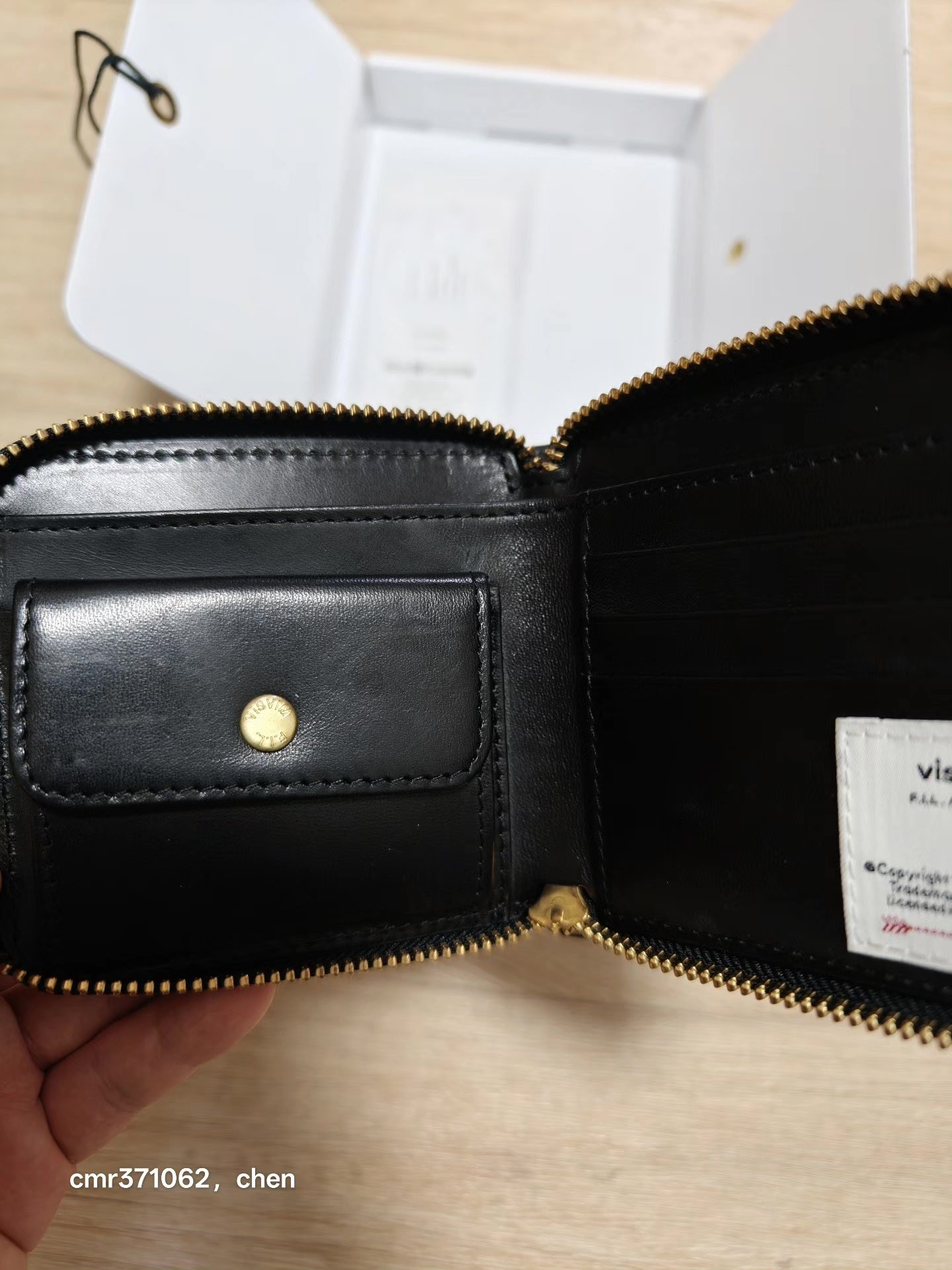 visvim 25SS Leather Bi-Fold Wallet — detail