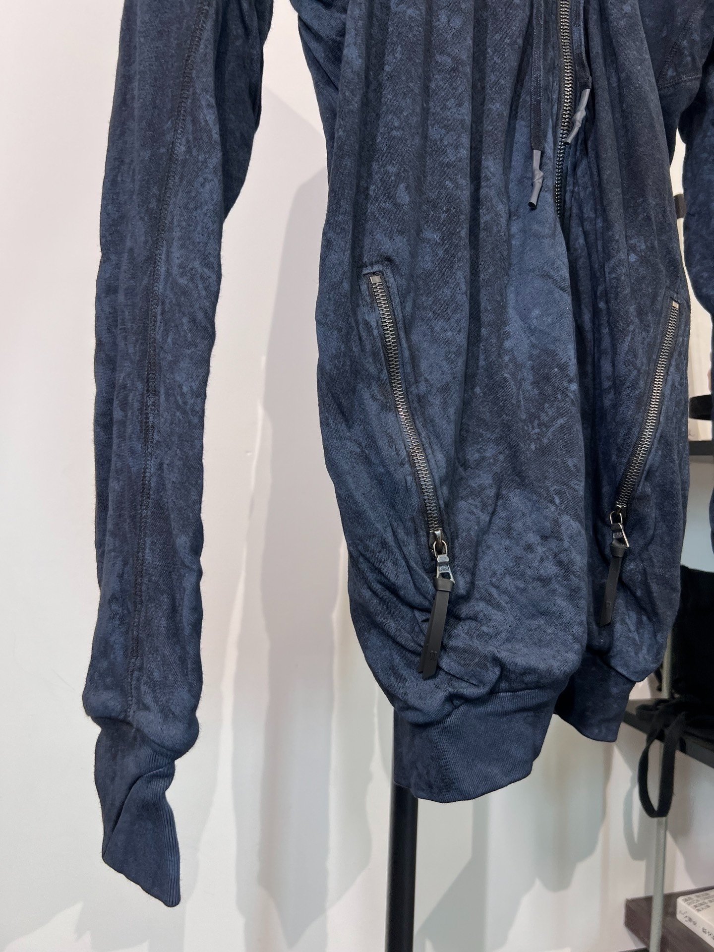 Boris Bidjan Saberi Wax-Coated Hooded Jacket — label