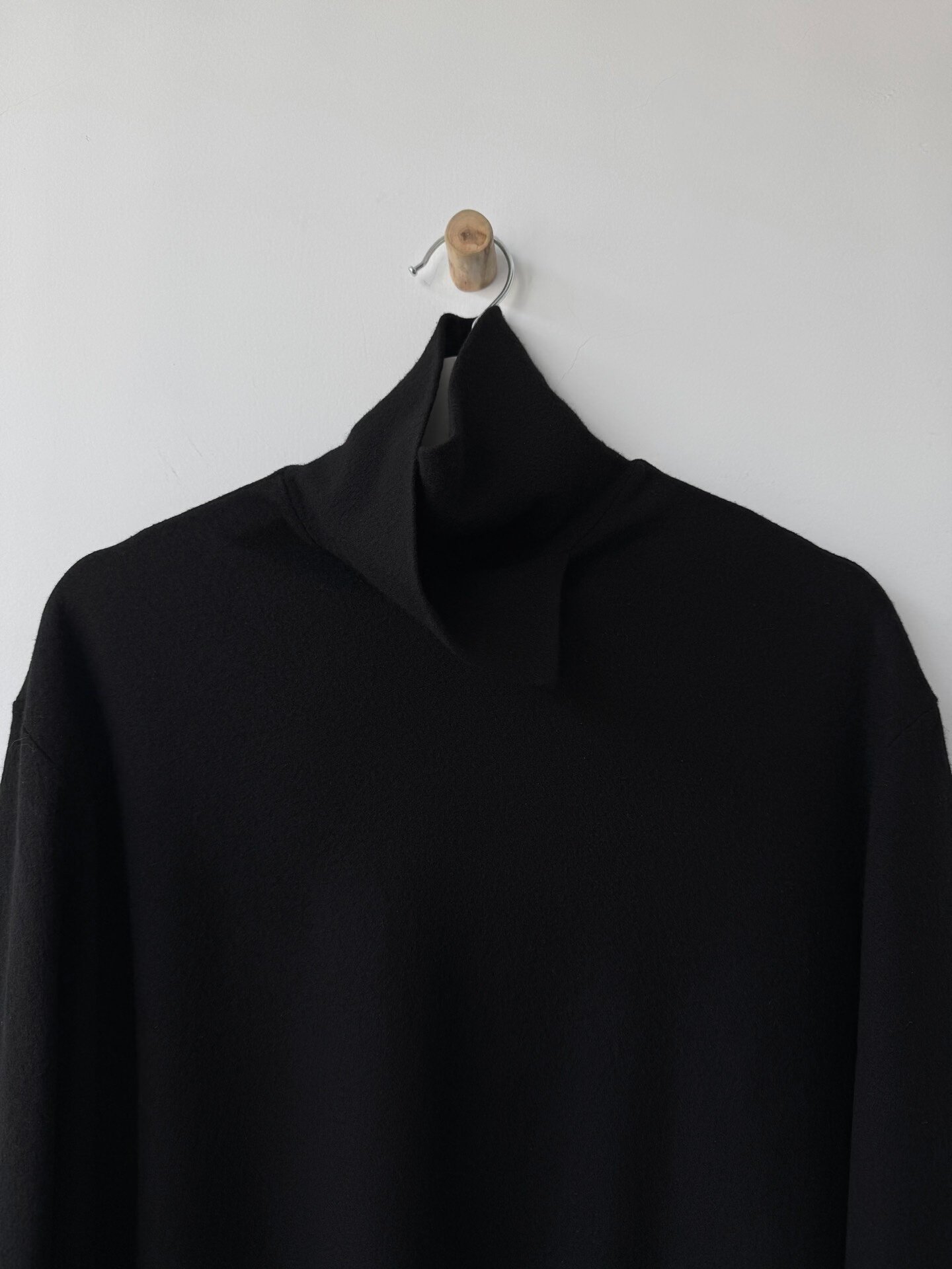 Yohji Yamamoto 18AW Wool Top — label