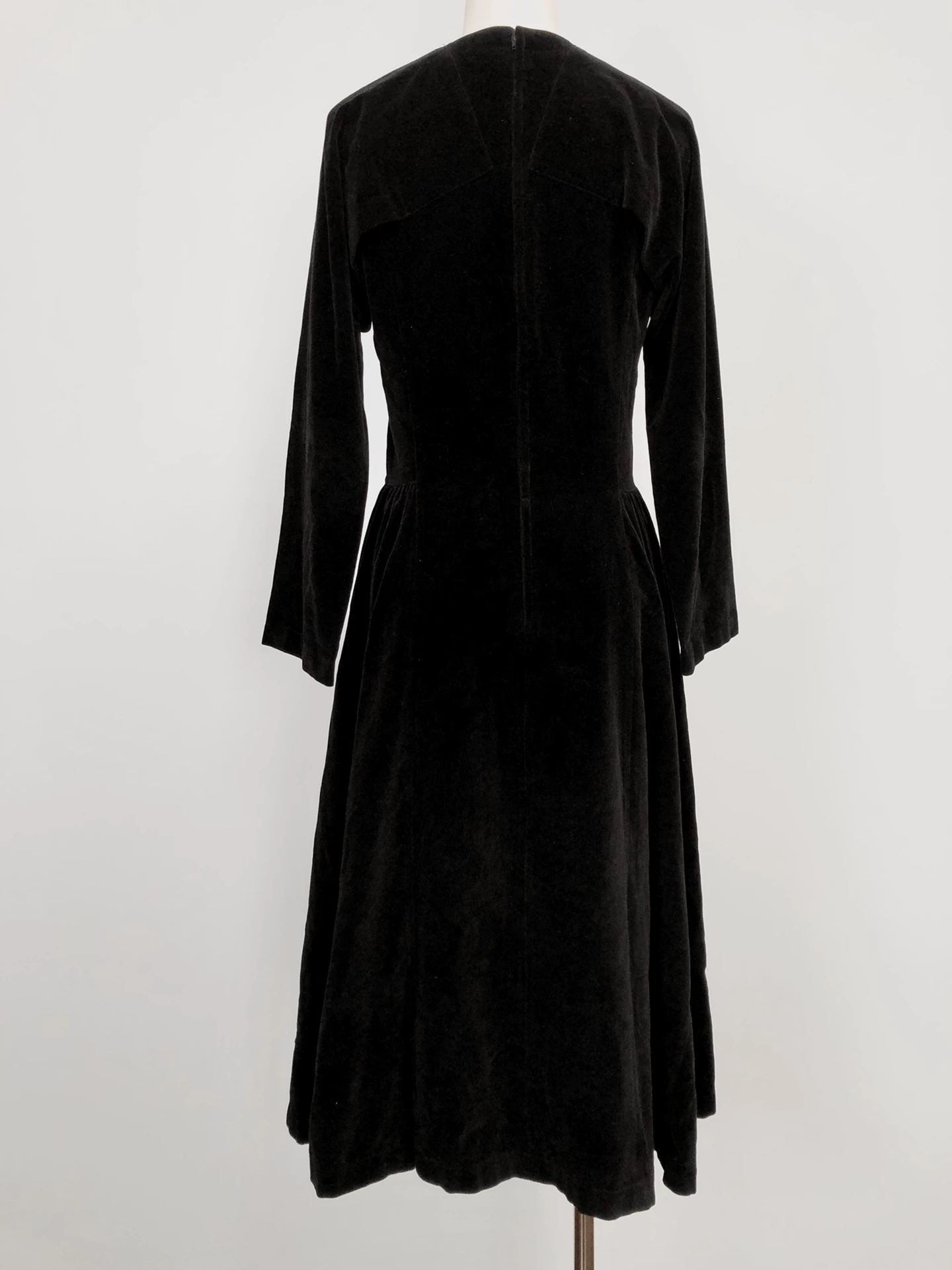 Comme des Garçons 1988 AW Octagram Velvet Dress — back