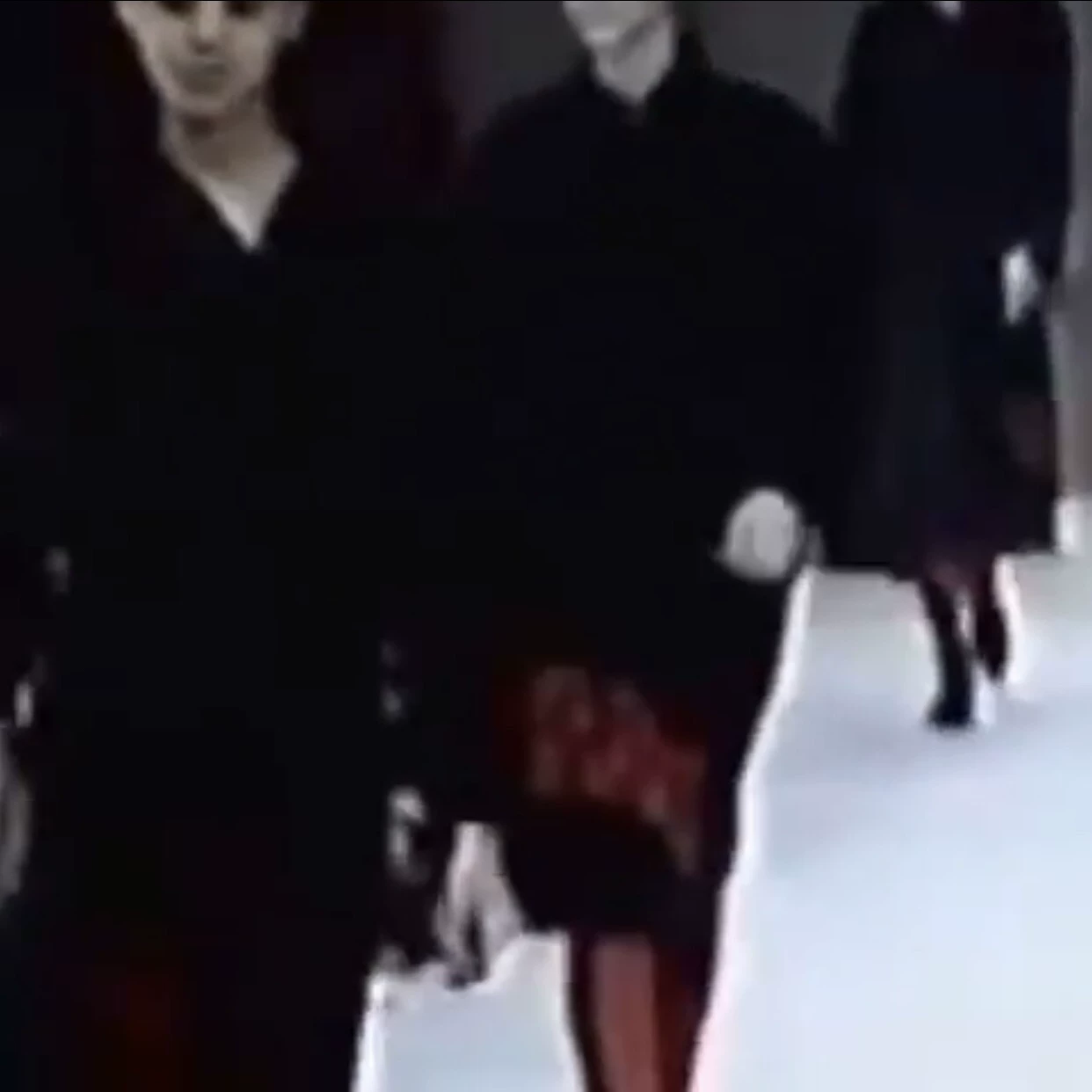 Comme des Garçons 1988 AW Octagram Velvet Dress — detail