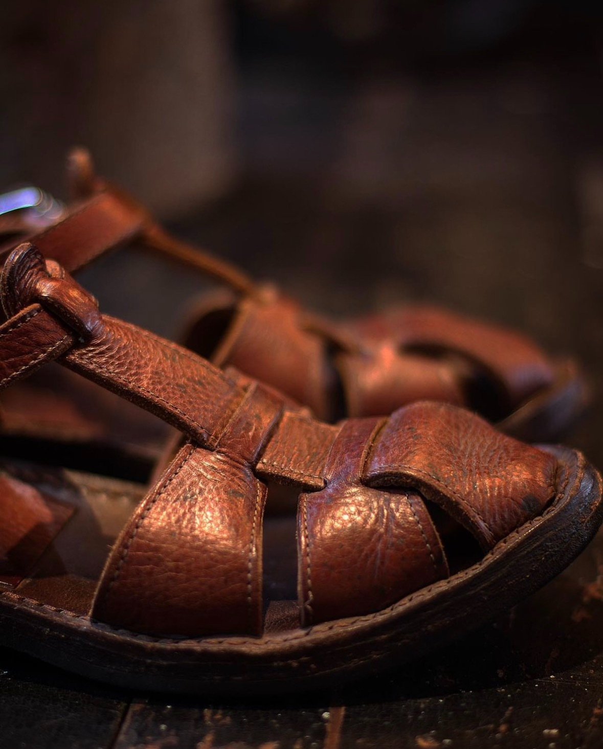 CLINCH BRUSCHETTA SHOES — label