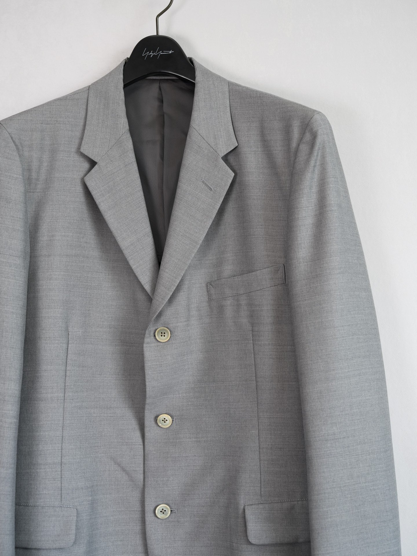 Yohji Yamamoto 01SS 3D Pleated Blazer — label