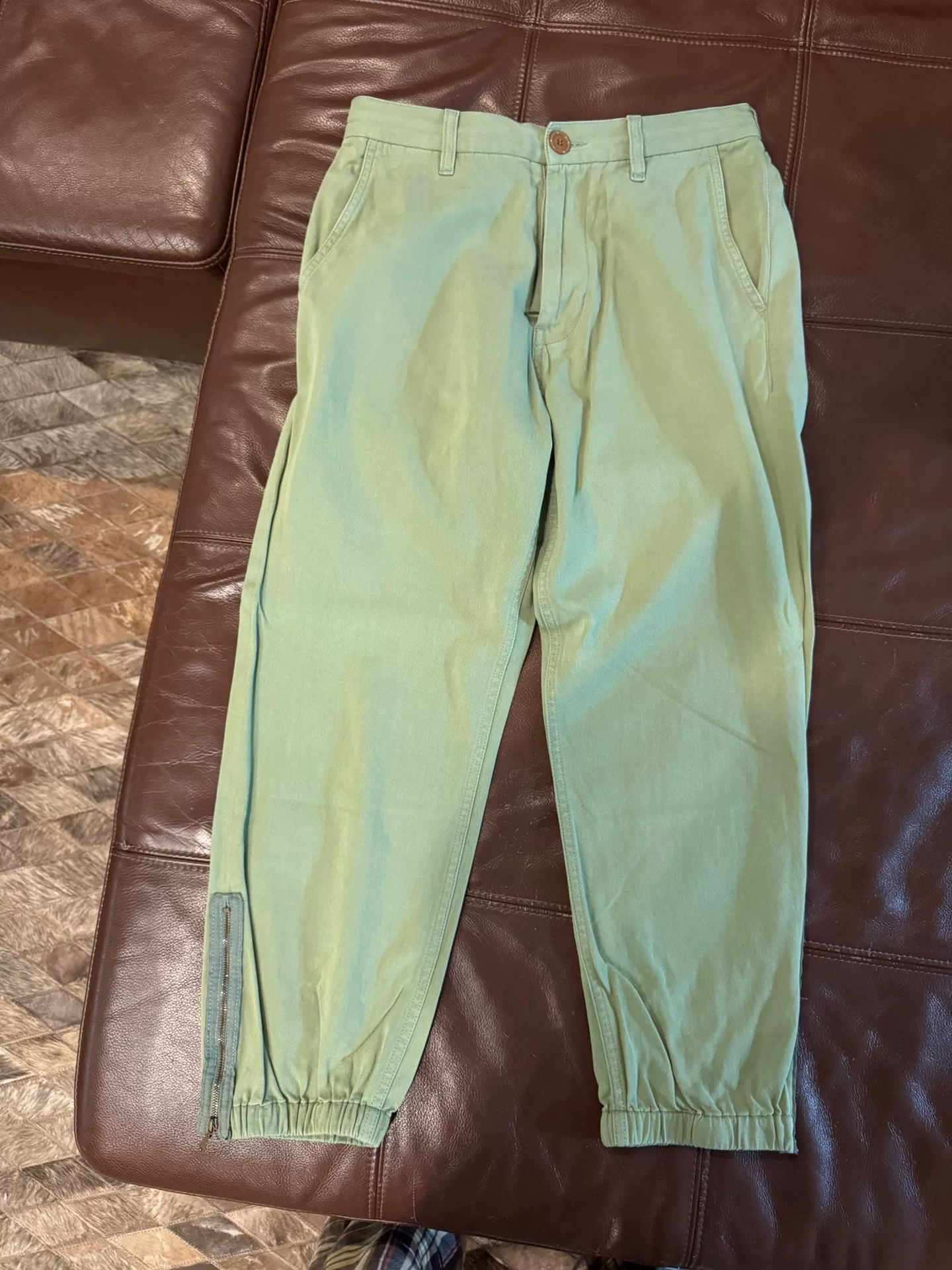 Gucci Women's Casual Slim-Fit Pants