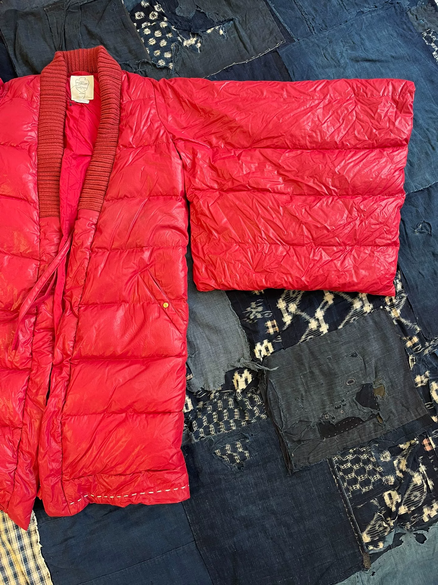 visvim 16AW Kimono Down Coat — label