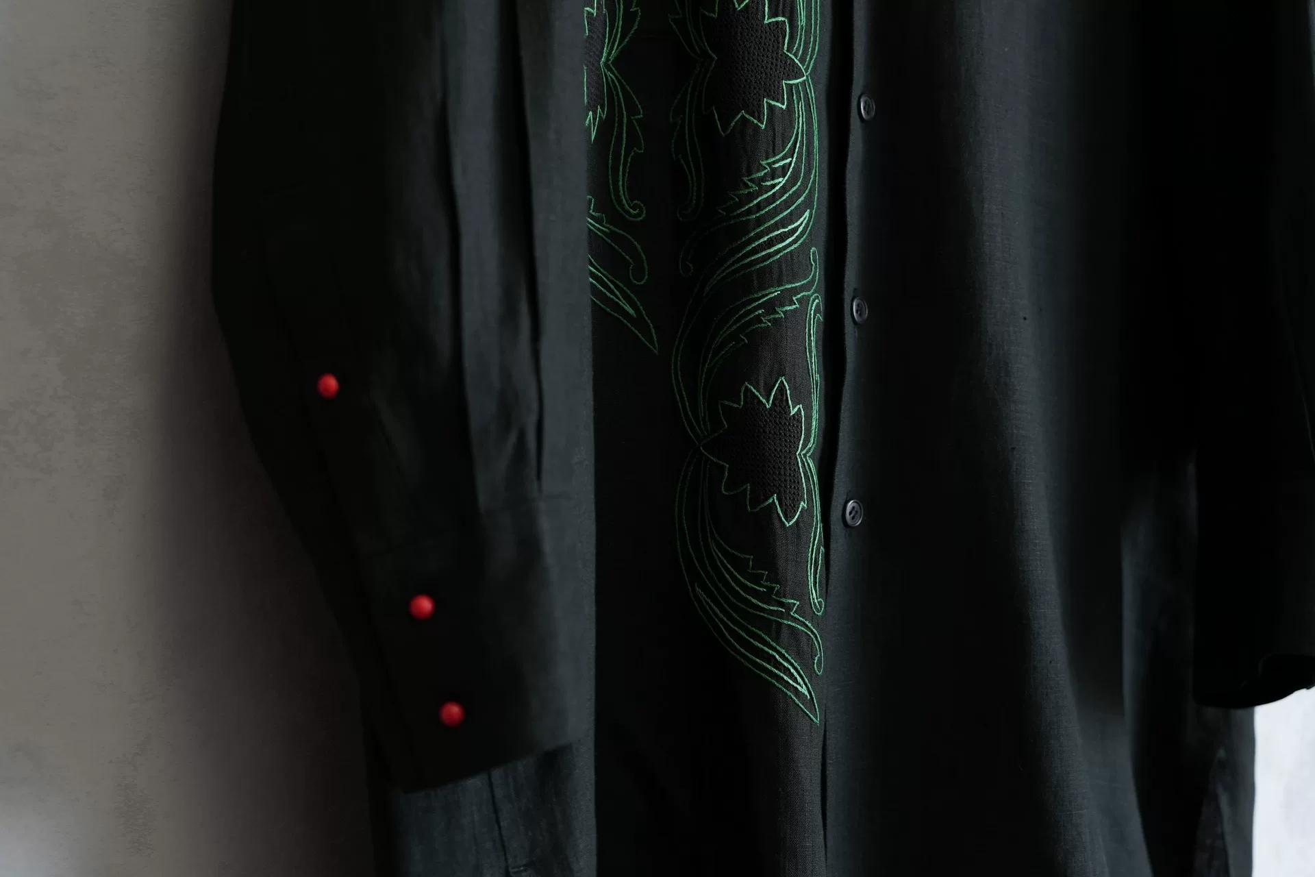 Yohji Yamamoto 98SS Embroidered Floral Shirt — back