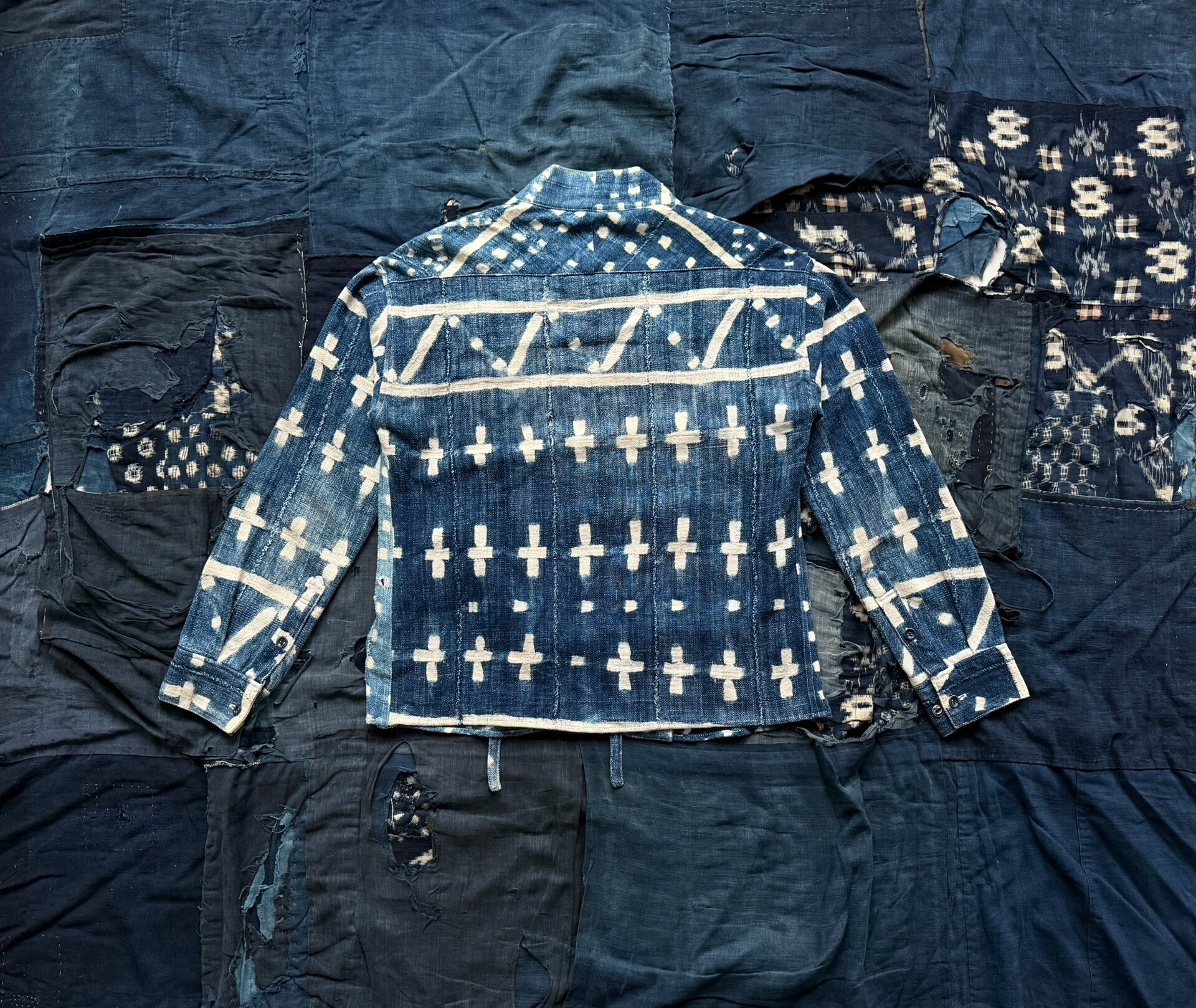 VISVIM LHAMO SHIRT INDIGO SPOT — detail